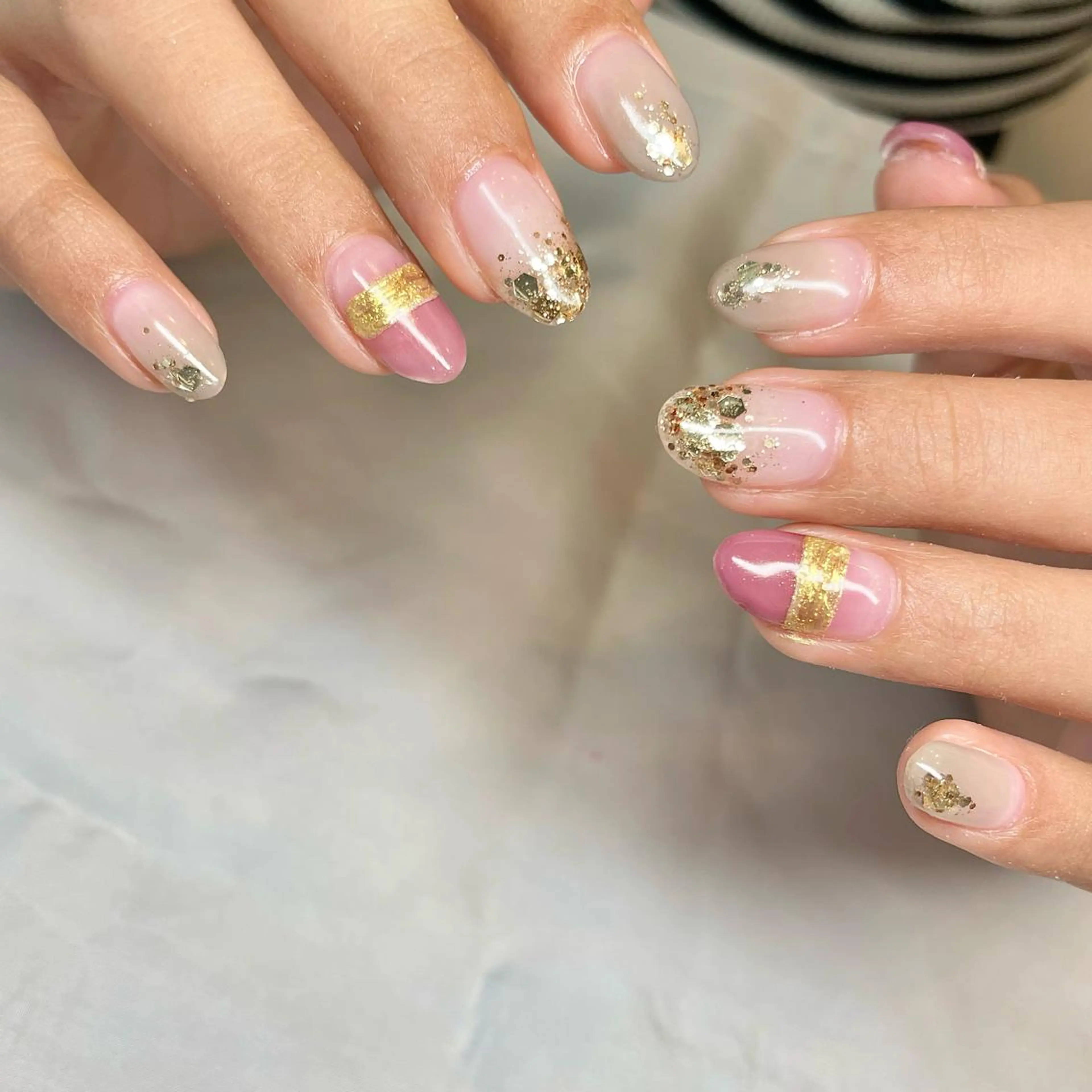 ミディアム カラー パーマ ヘアアレンジ キッズ ネイル マツエク・マツパ アイブロウ ラメ(グリッター) ミラーネイル ハンドネイル ハンドケア nail&eye Aoのマツエク・マツパデザイン