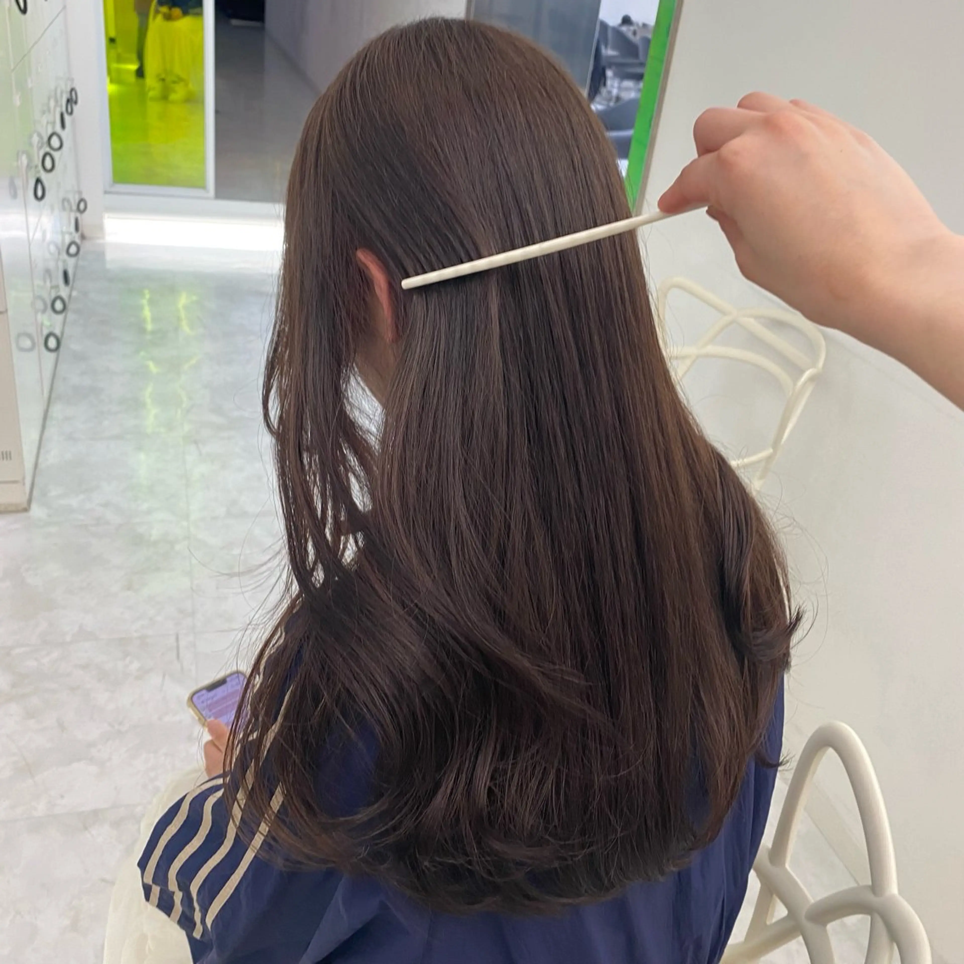 ロング ヘアカラー 🤍抜け感グレージュ オリーブ🤍RINのヘアスタイル