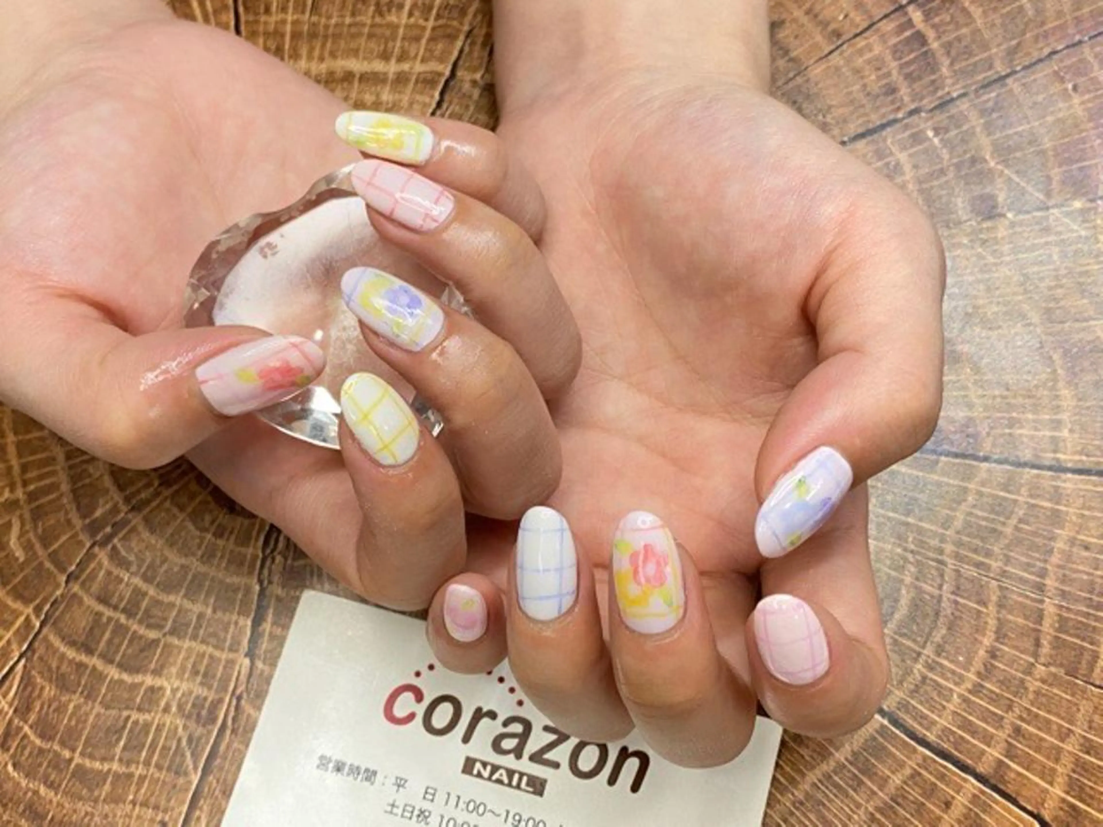 ネイル アートネイル フラワーネイル ピンク パープル シンプルネイル corazon所属・ネイリスト aicoのネイルデザイン