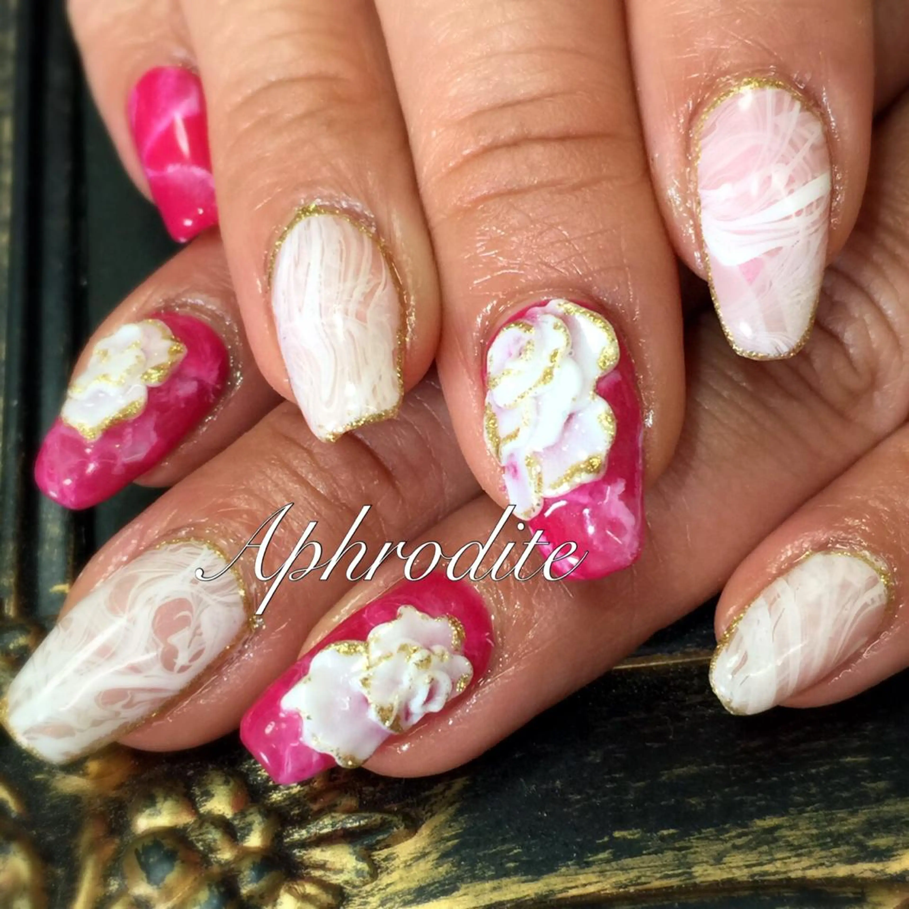 ショート ネイル アートネイル APHRODITE Nagisaのネイルデザイン