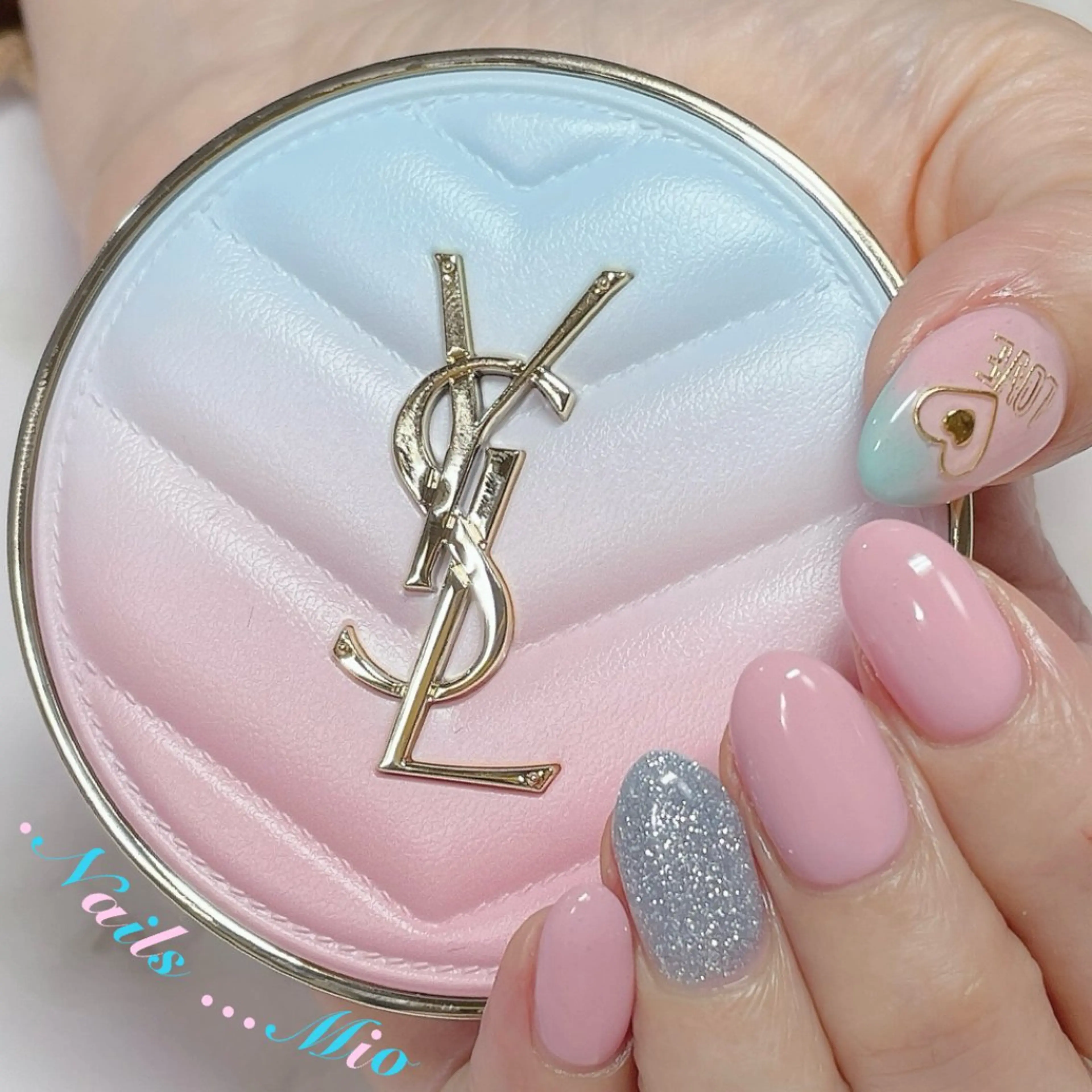 ネイル ジェルネイル .Nails Mio 赤羽西ネイルサロンのネイルデザイン