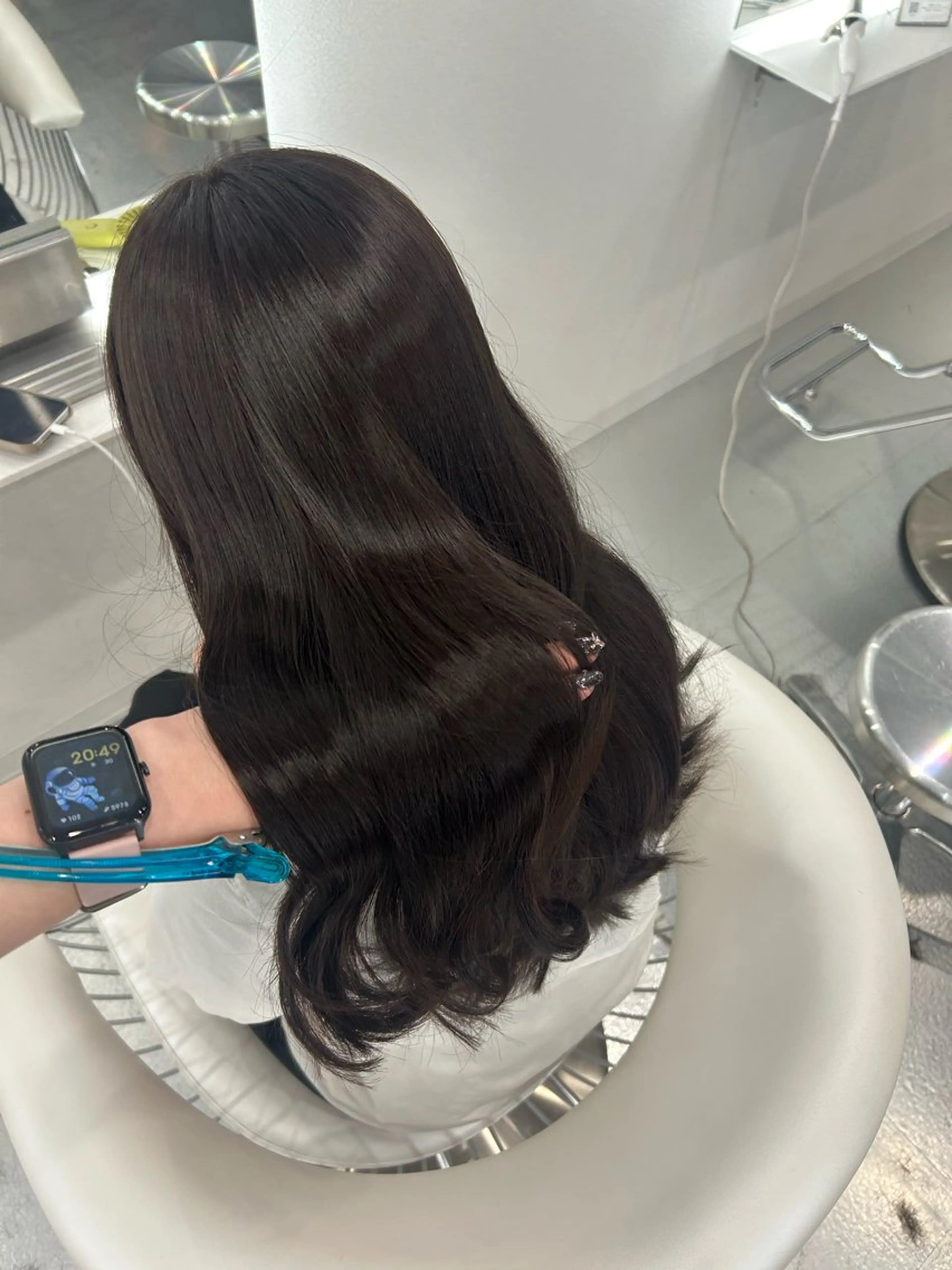 ロング カラー カット ヘアカラー あやめ🪽 オリーブ/ハイトーンのヘアスタイル