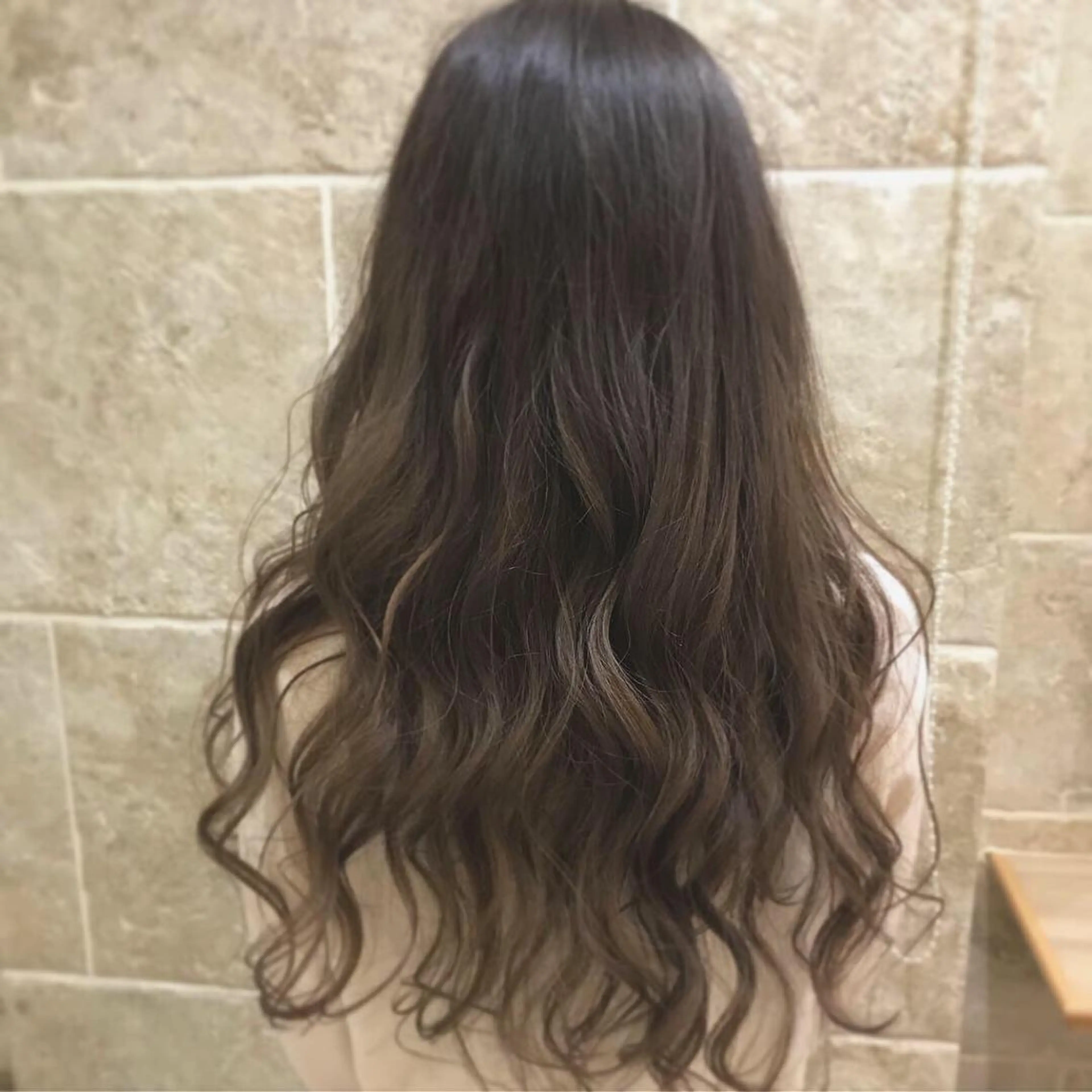 ロング カラー カット ヘアカラー トリートメント 《Zina札幌大通》 Hinanoのヘアスタイル