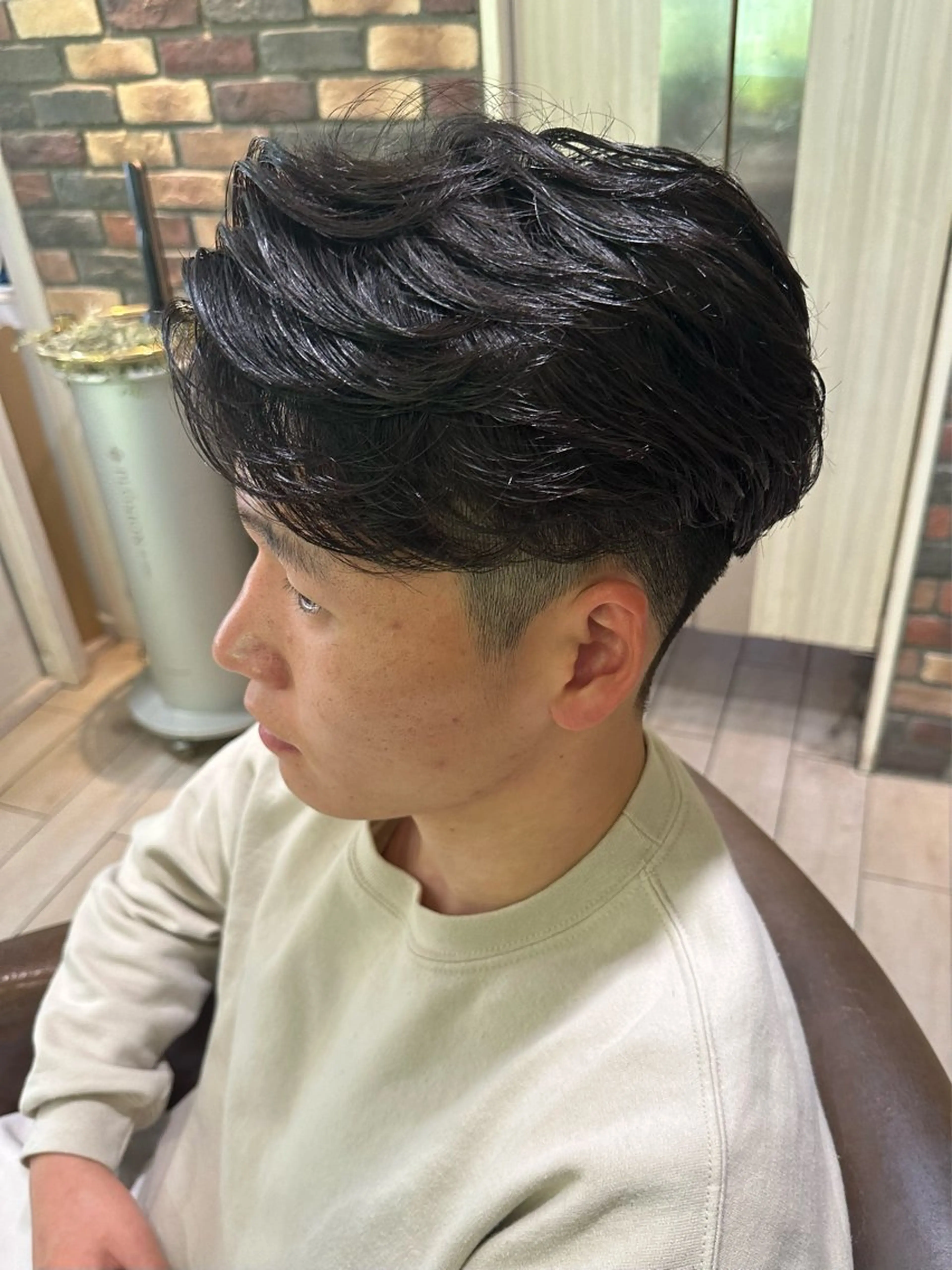 ショート カラー パーマ メンズ カット パーマ 増渕 駿介のヘアスタイル