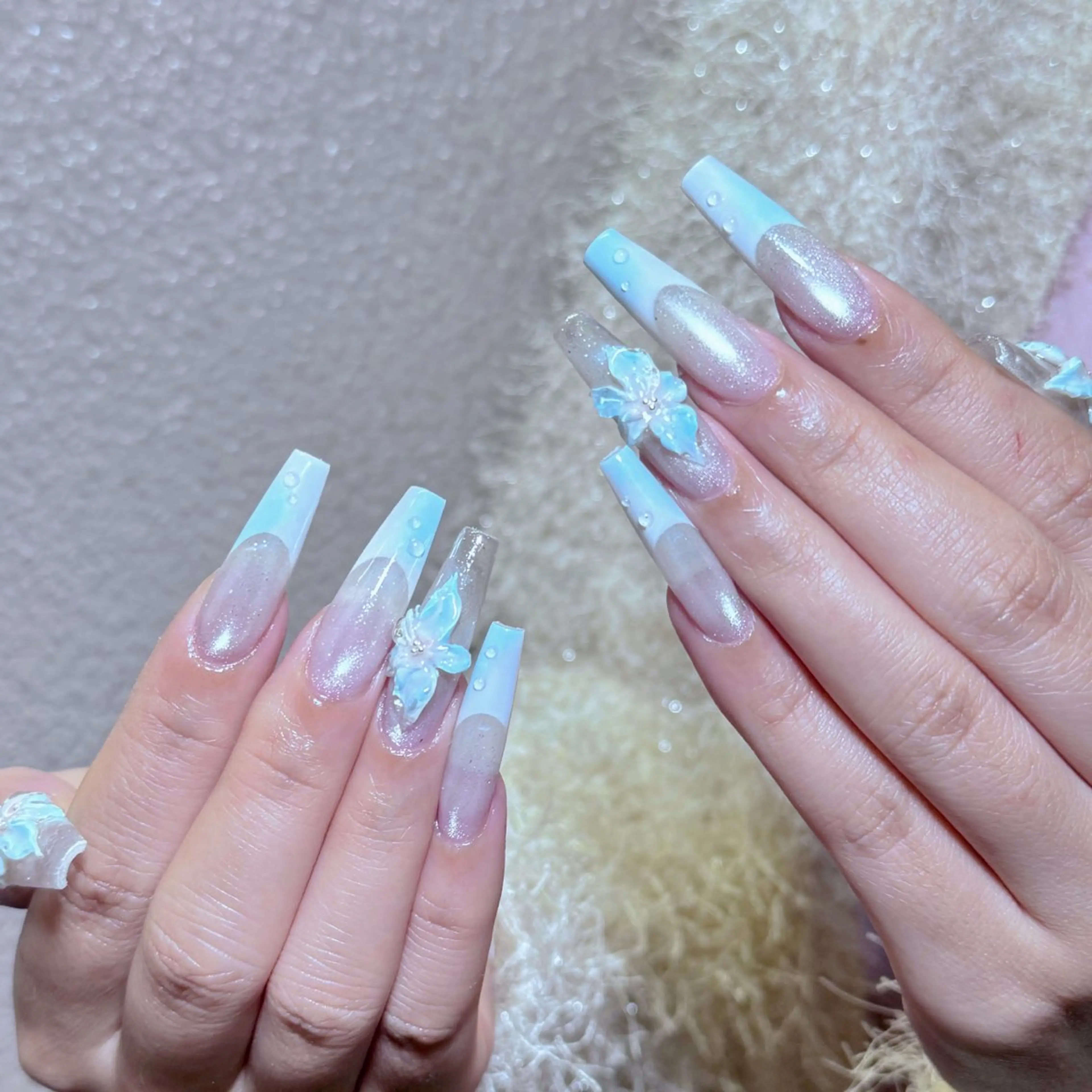 ネイル ハンドネイル ハンドケア Mio 🍡のネイルデザイン