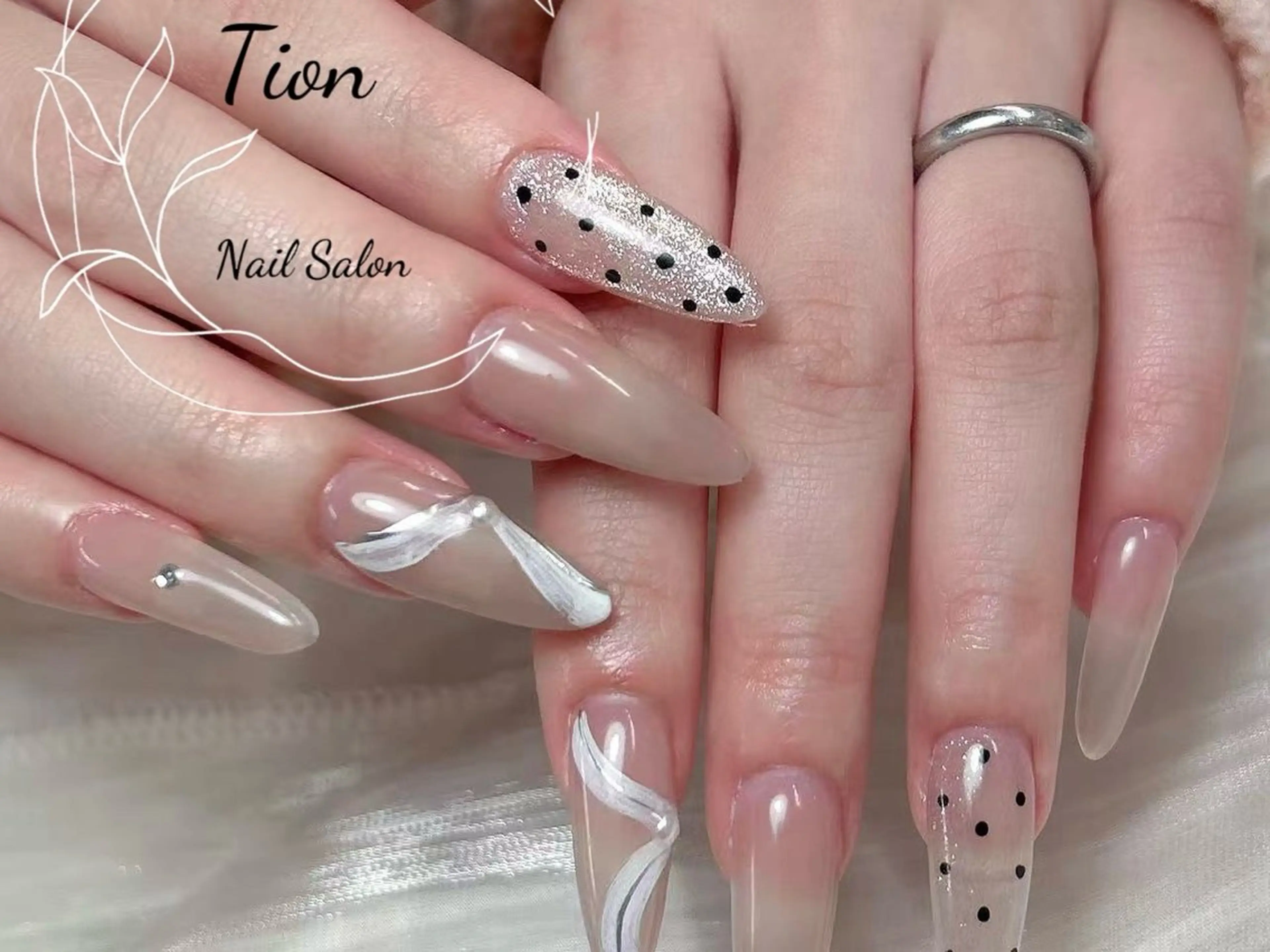 ネイル チークネイル 長さ出し フットネイル フレンチネイル ジェルネイル Nailsalon Tion武蔵小杉店のネイルデザイン