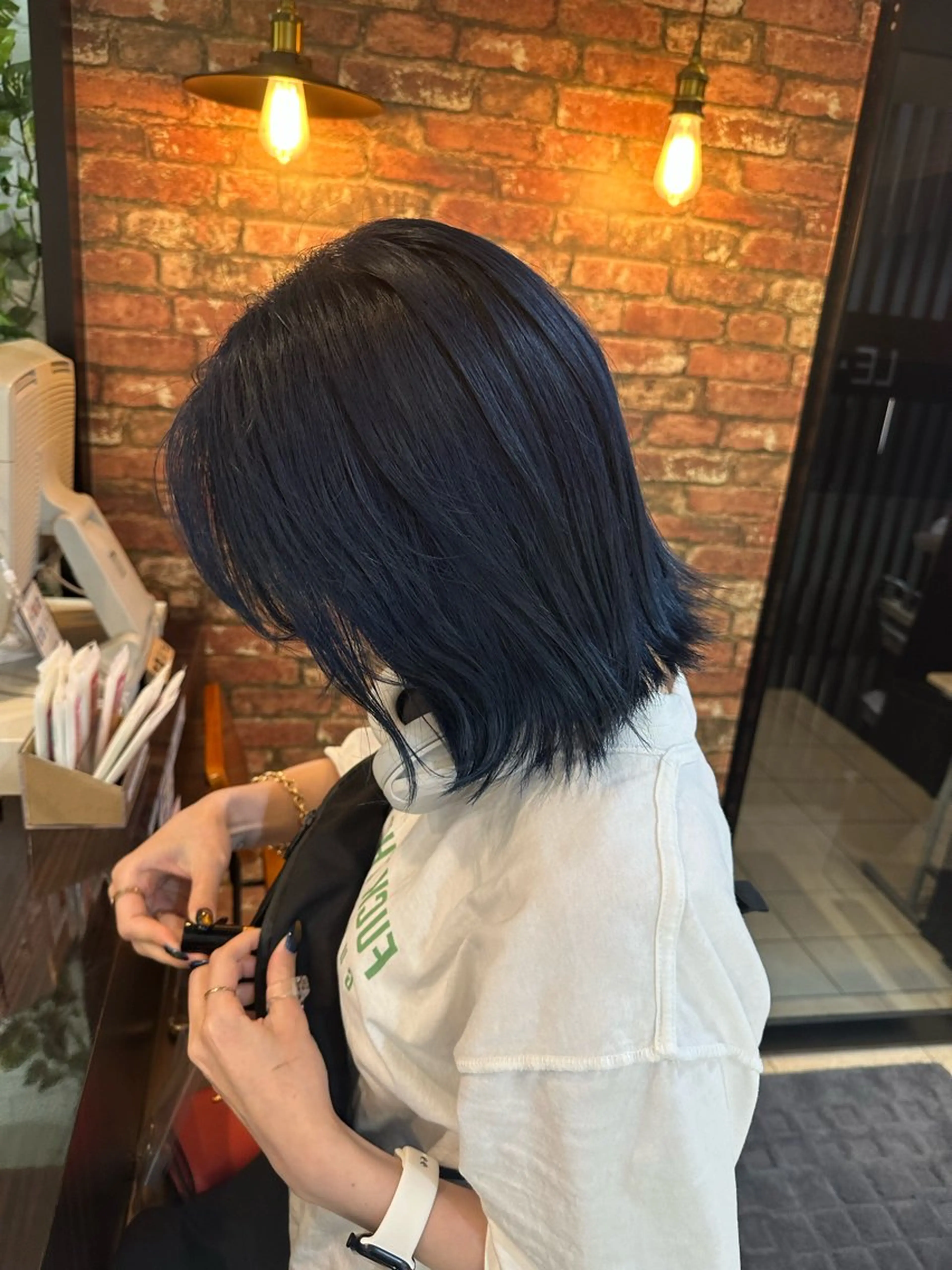 ミディアム カラー ブリーチ mio/ハイライト/ パーマモデルのヘアスタイル