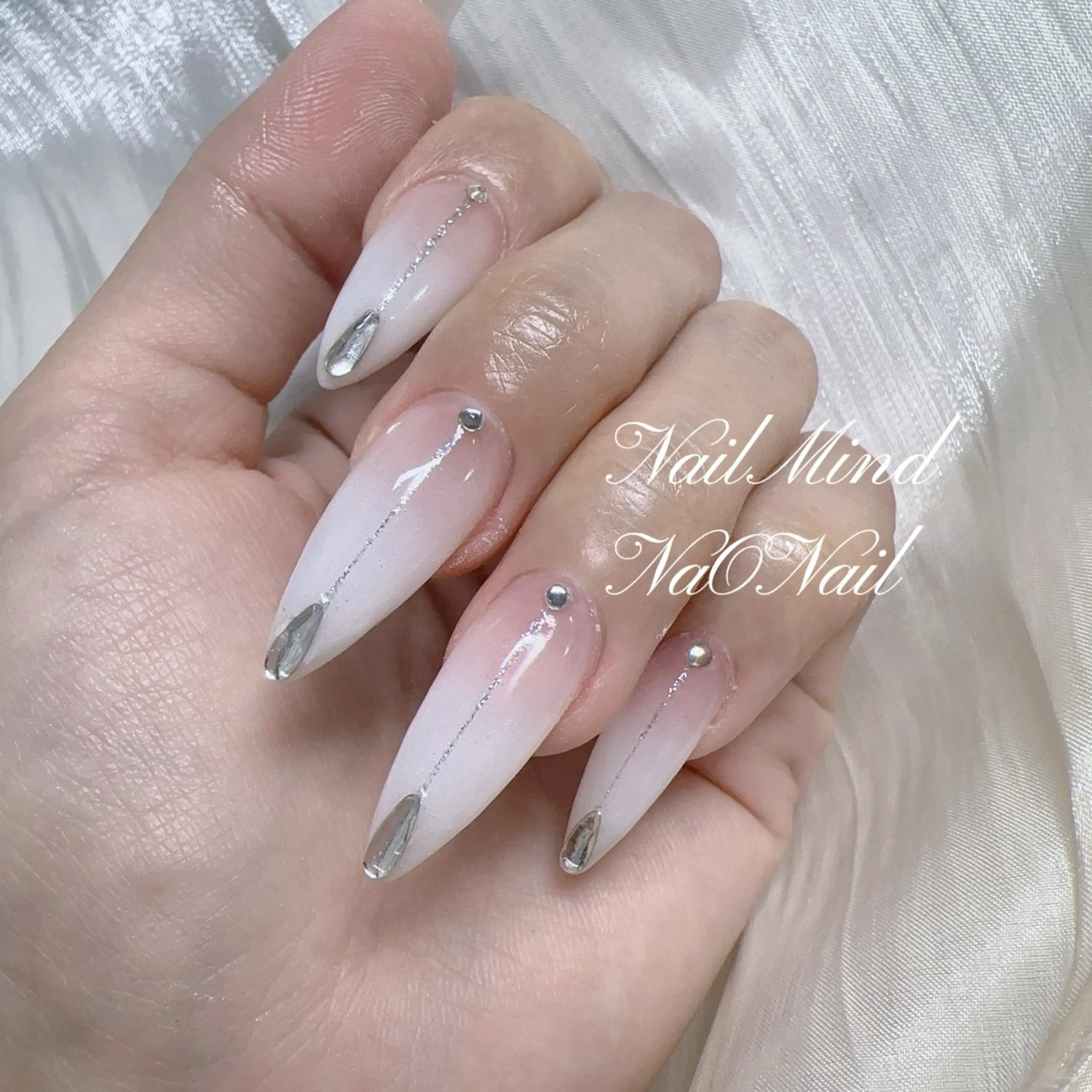 ネイル ハンドネイル Nail Mind (NaONail）のネイルデザイン