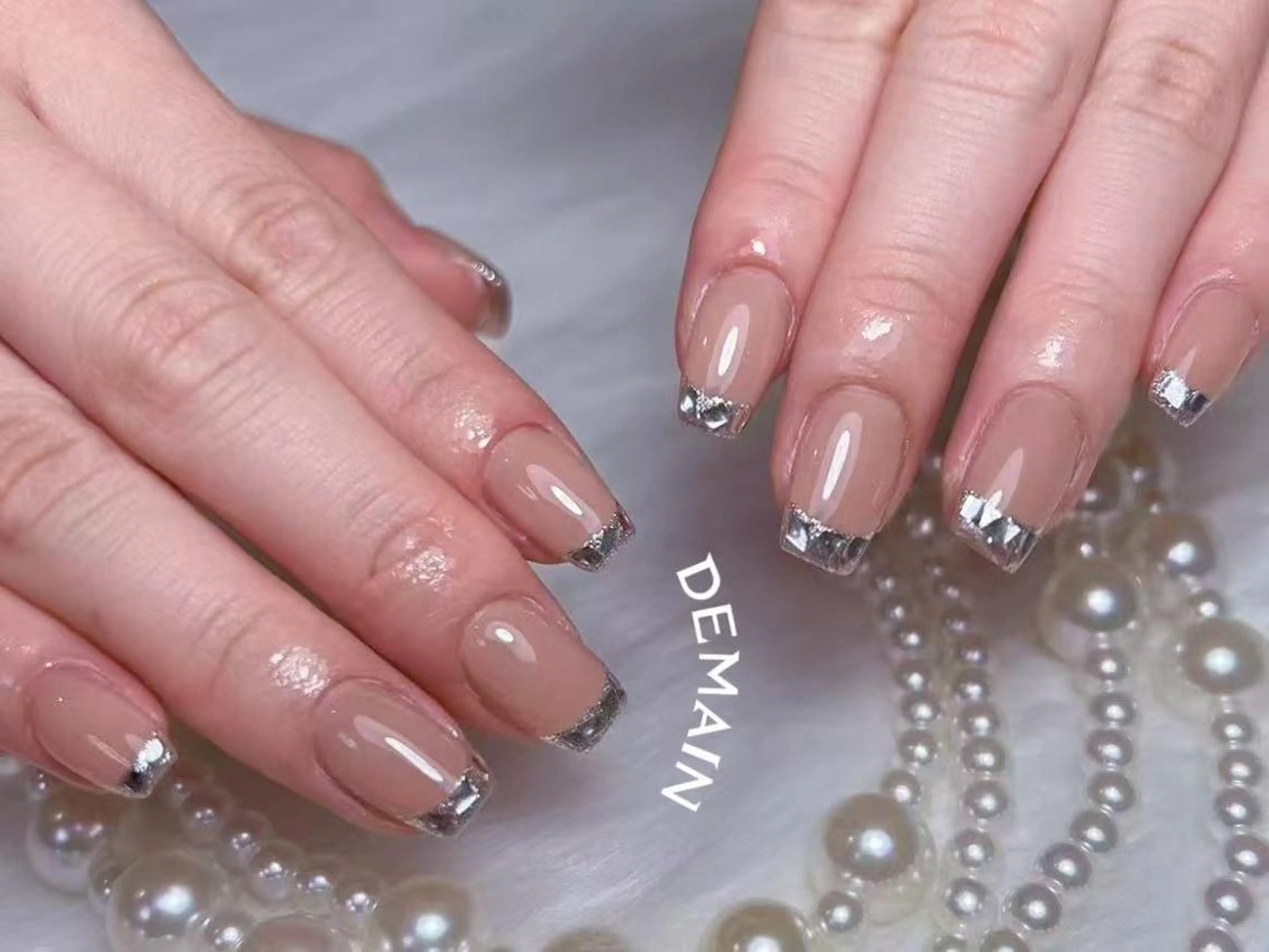 【11月オフ全て無料中】🍒チップ＋ジェル長さだし⭐️ガラス/ミラー/マグネットフレンチ⭐️の写真