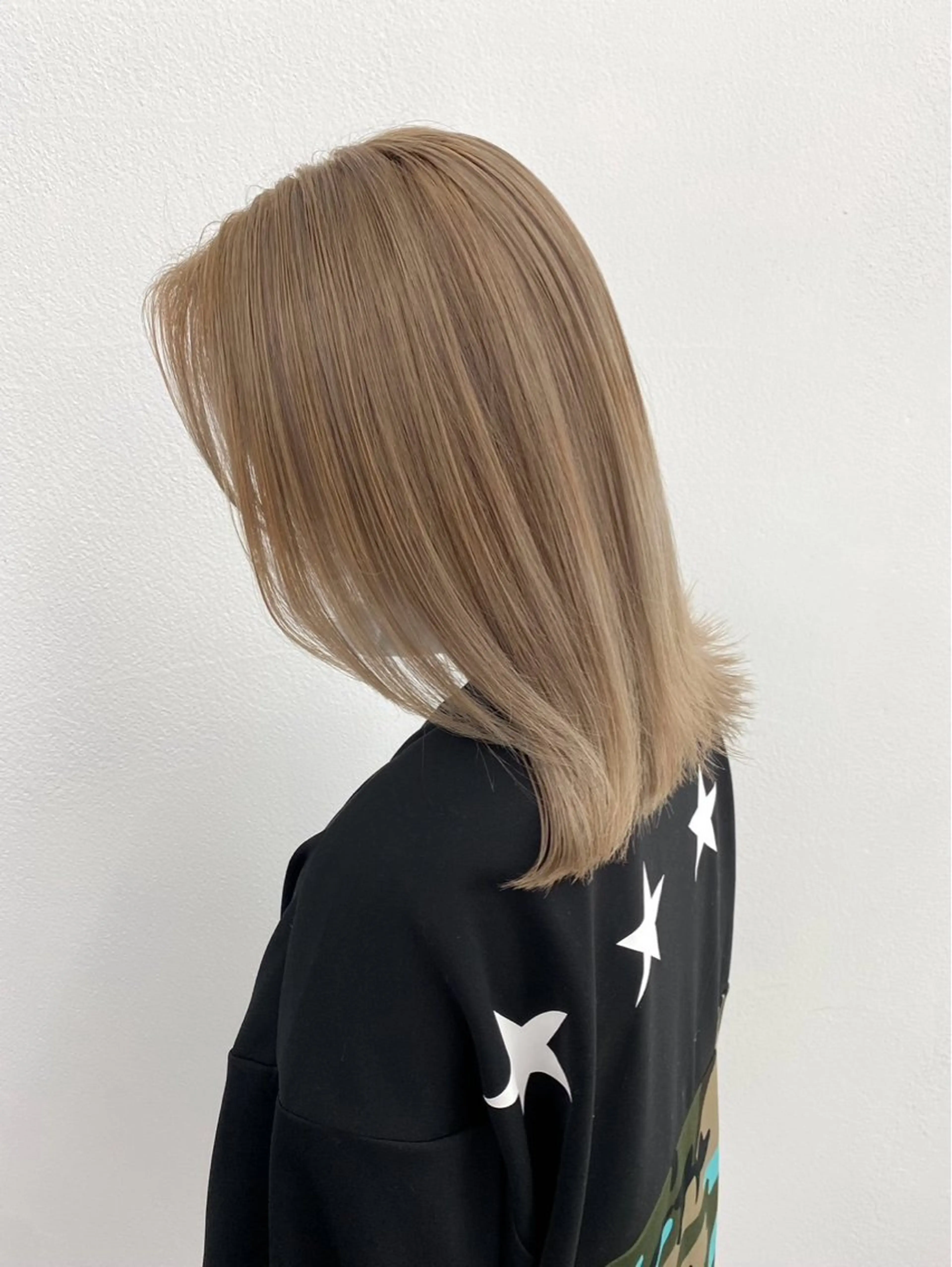 セミロング ヘアカラー 🧋ミルクティーカラ ー🧋特化小林拓登のヘアスタイル