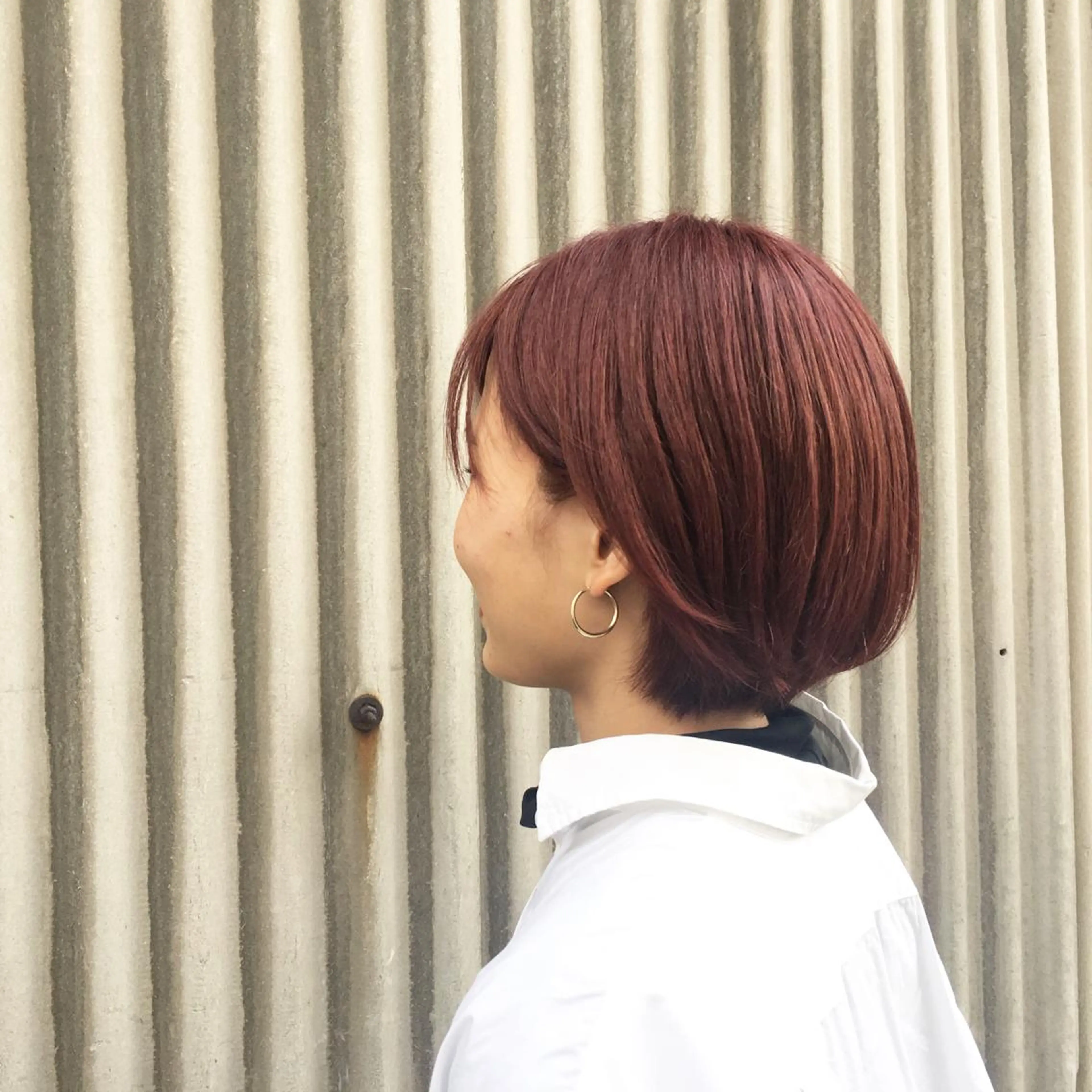 ショート カラー ピンクカラー レッドカラー 野々村 朋美のヘアスタイル