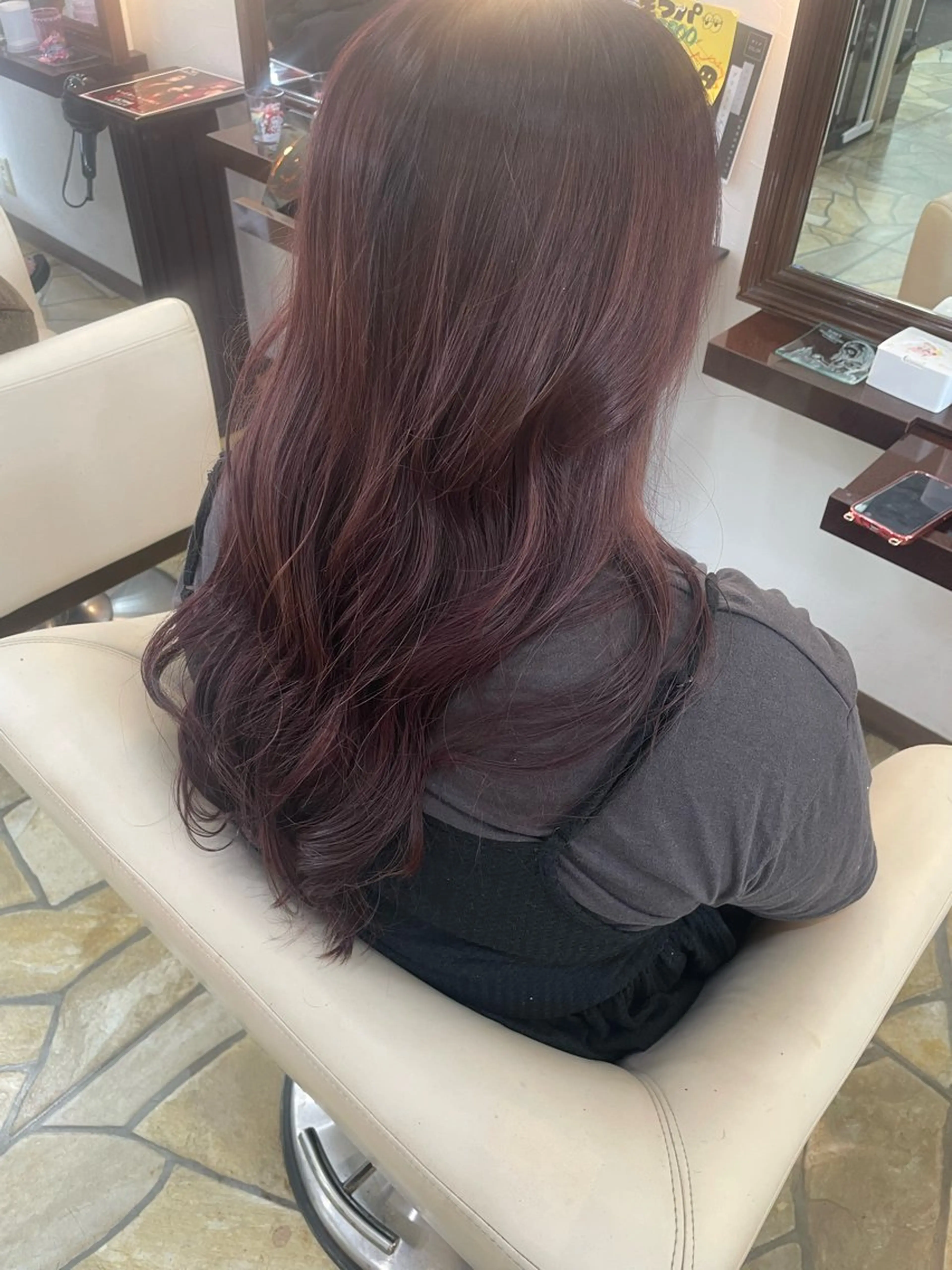 カラー ヘアカラー タツミ マコトのヘアスタイル