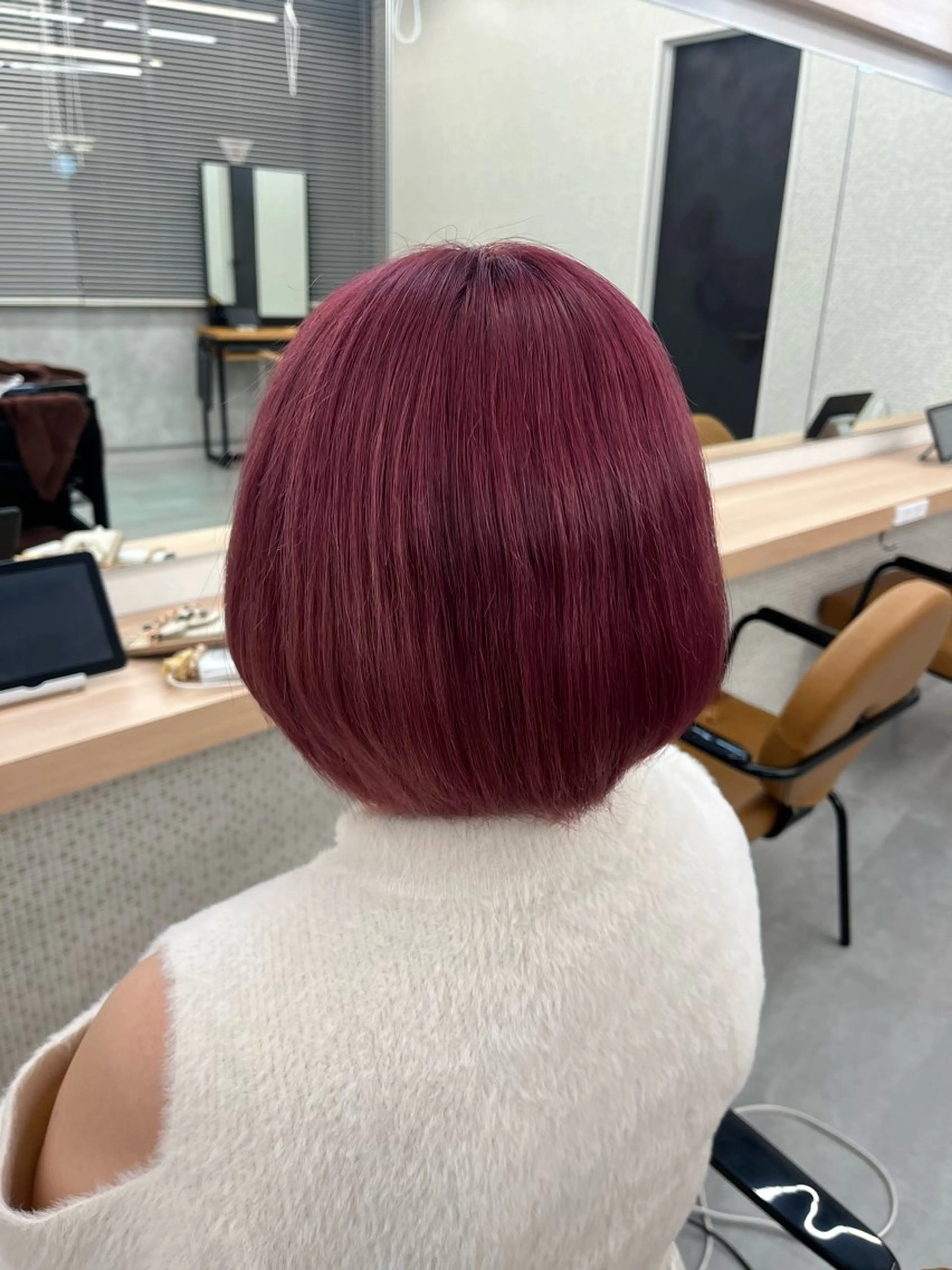 ショート ヘアカラー トリートメント Kawai Yuzukiのヘアスタイル