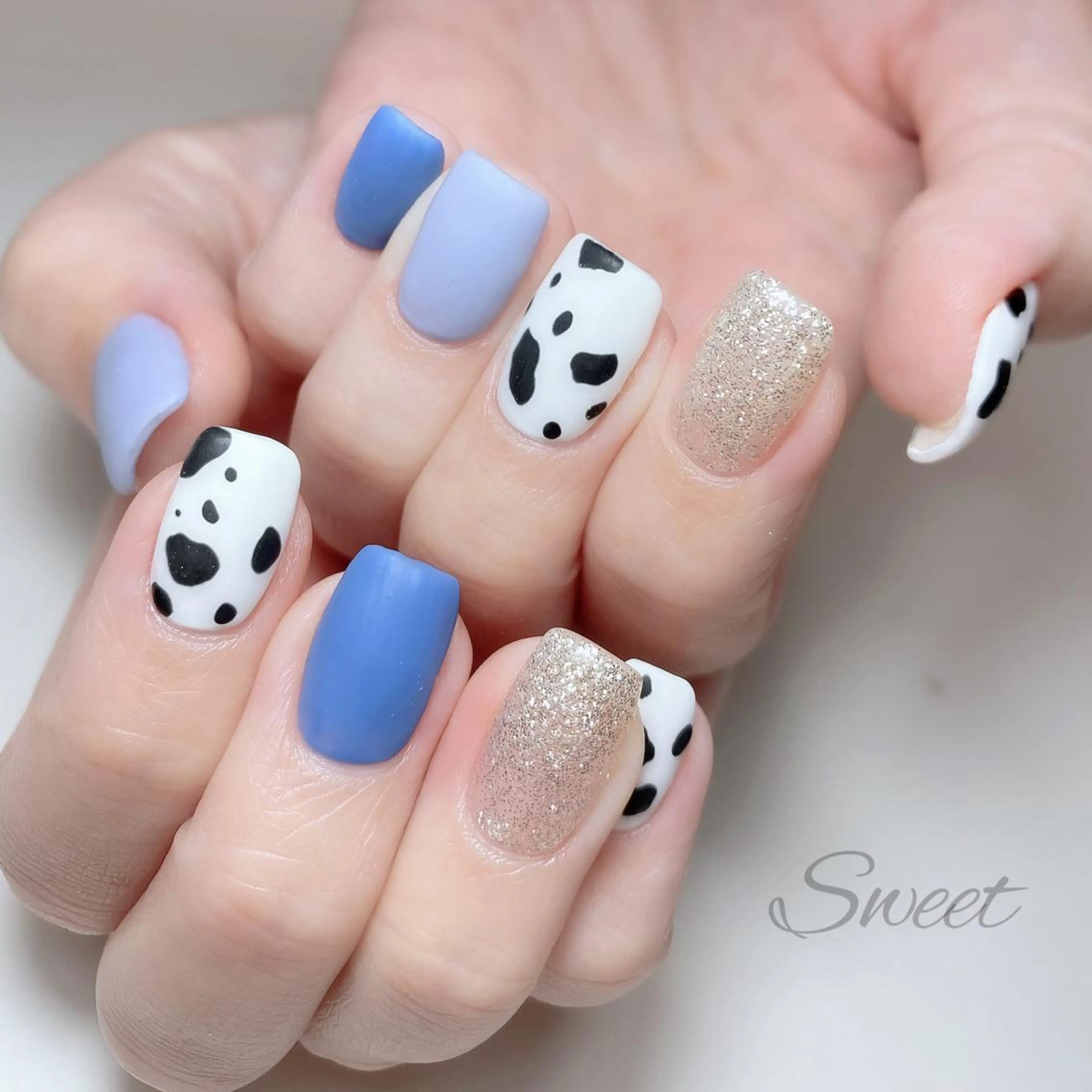 ネイル sweet 仲野陽子のネイルデザイン