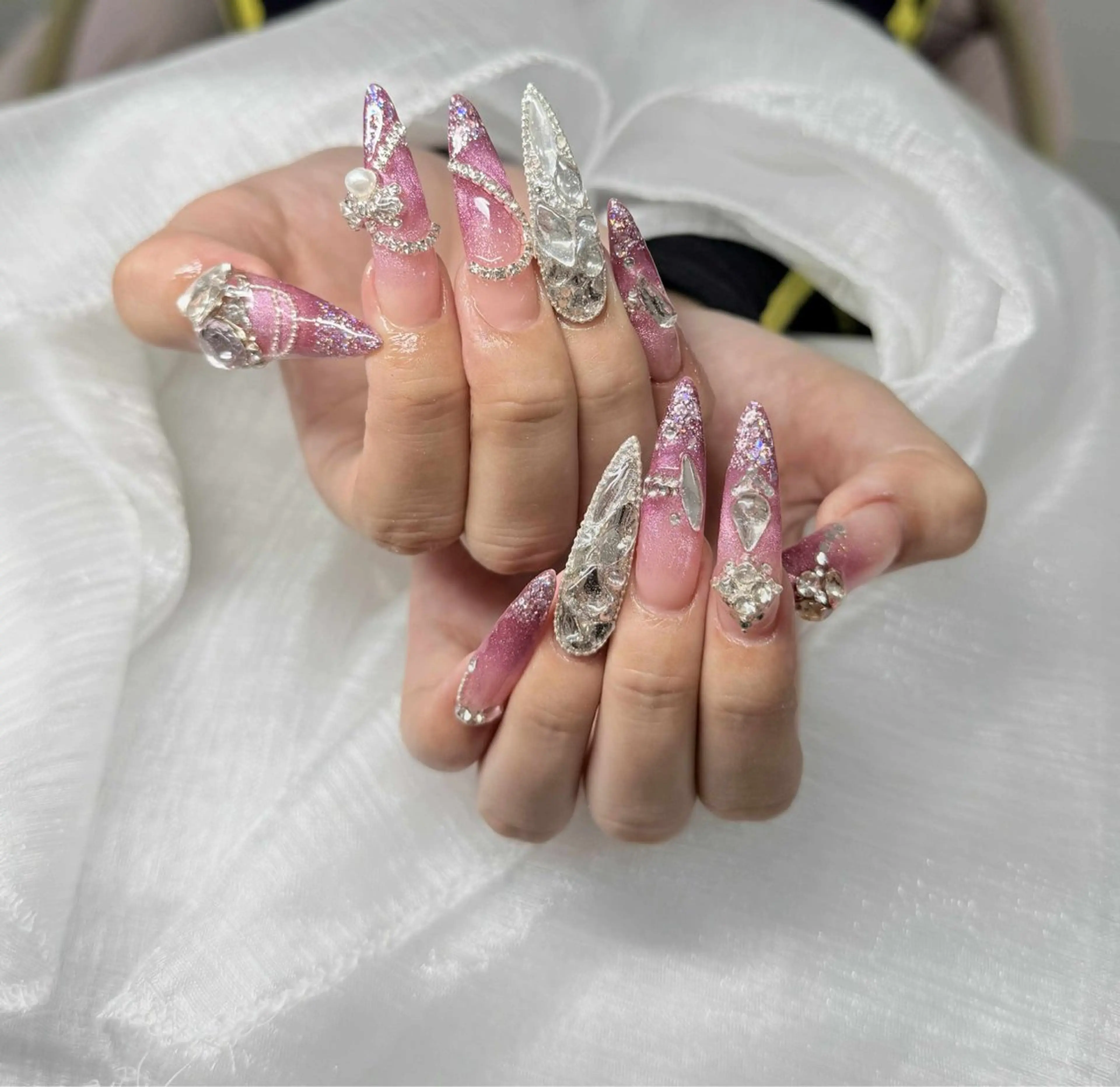 ネイル ハンドネイル Lee Nailsのネイルデザイン
