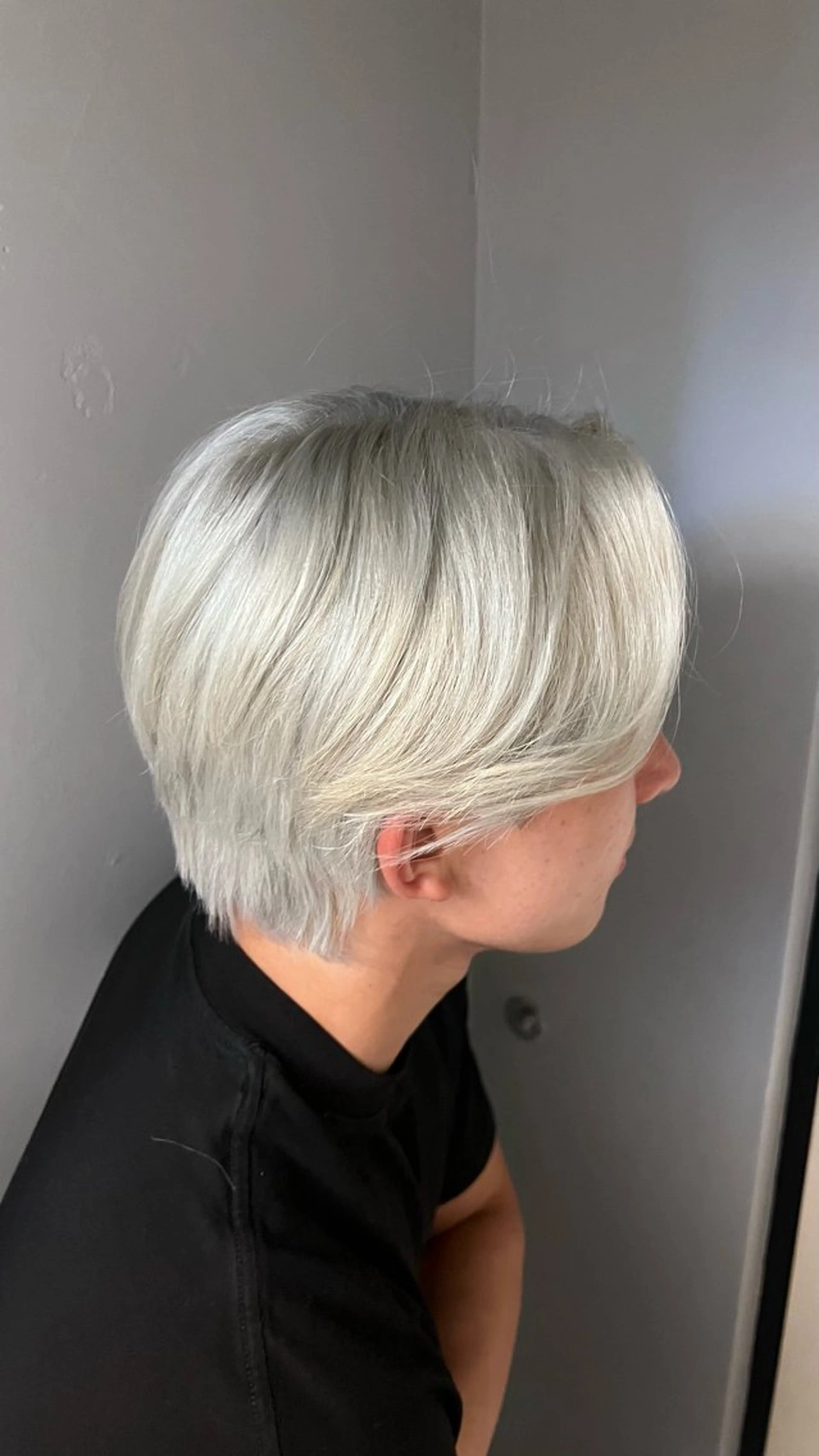 カラー メンズ ベージュカラー ホワイトベージュ 個性的カラー ☆≡ねねのヘアスタイル