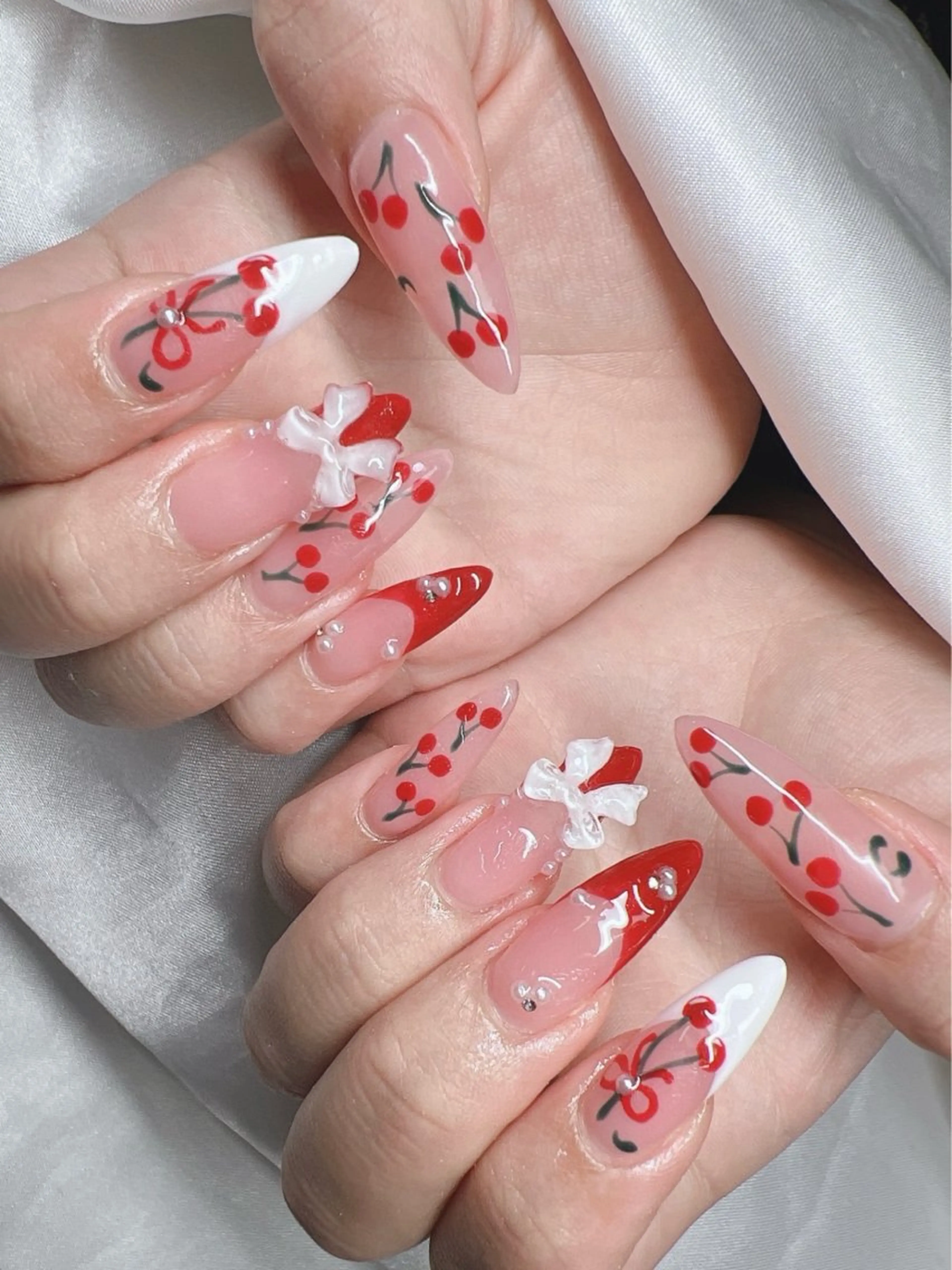 ネイル 長さ出し グラデーション キラキラネイル マグネットネイル ニュアンスネイル ハンドネイル Lee Nails チップ長さだし専門店のネイルデザイン