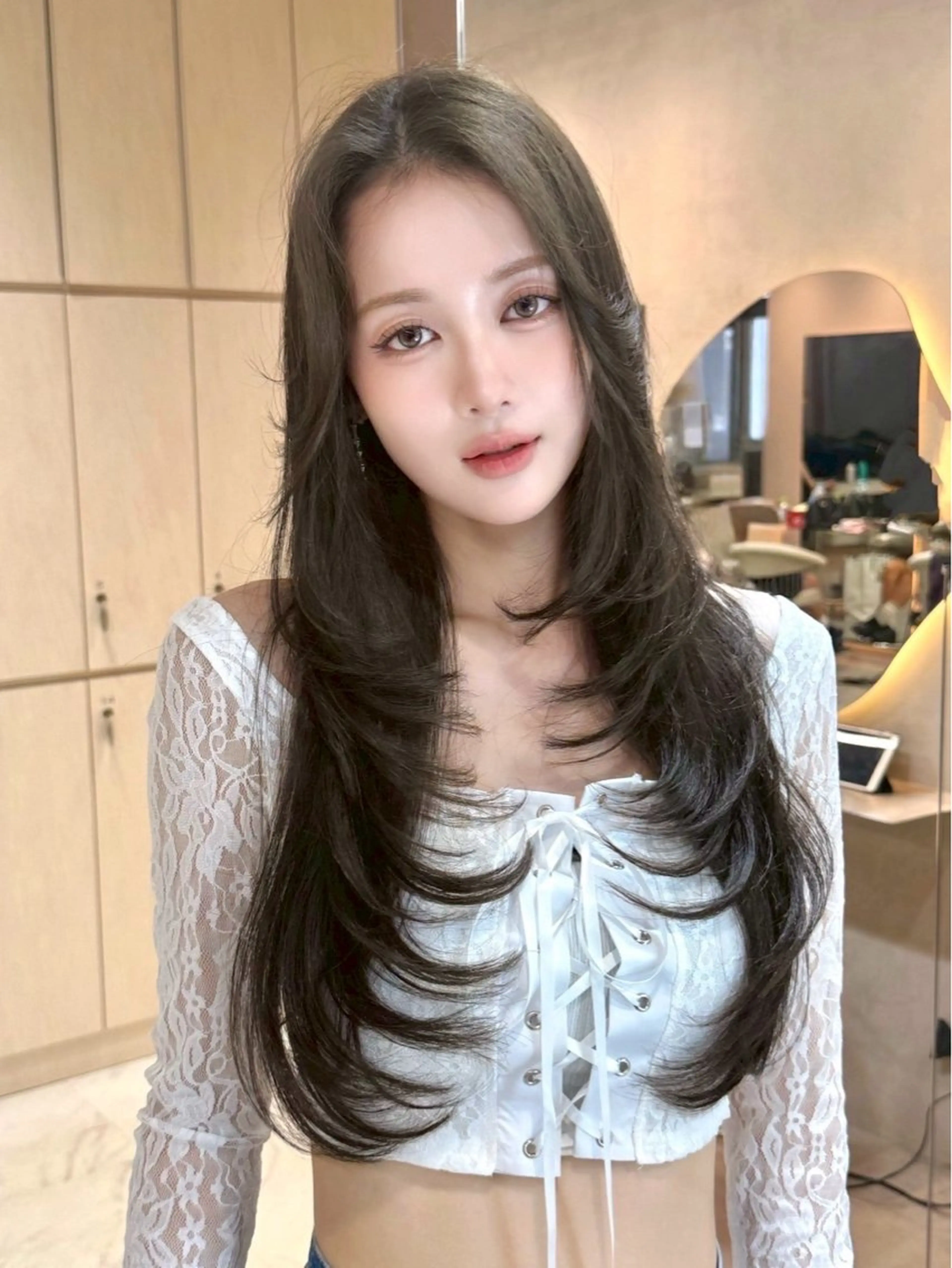 ミディアム カット 縮毛矯正 トリートメント ブリーチなし髪質改善 🎀GLROW のんのヘアスタイル