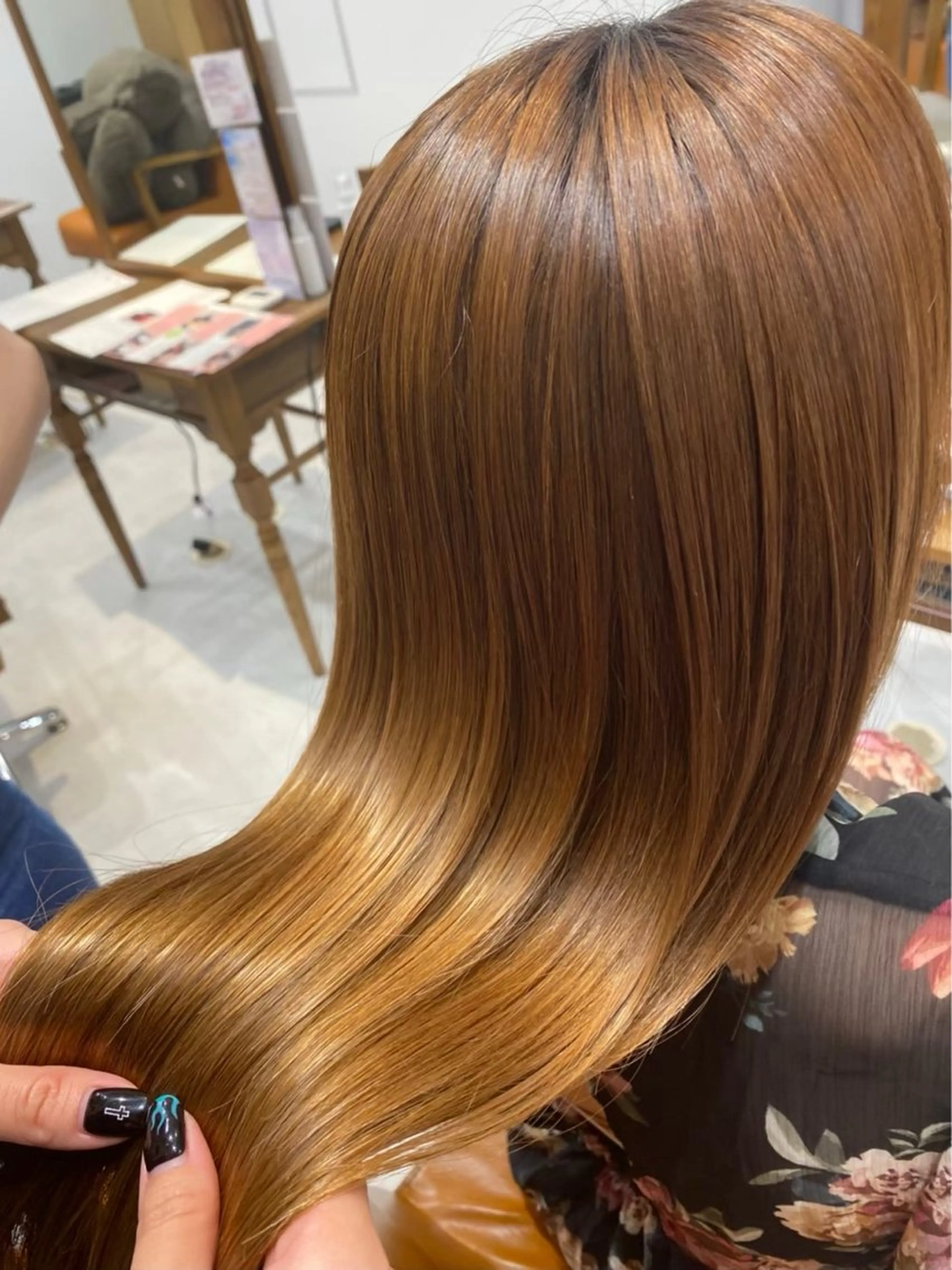 うる艶カラー🫧🩵ᩚ➕Aujua5stepトリートメント付き🛜🌀の写真
