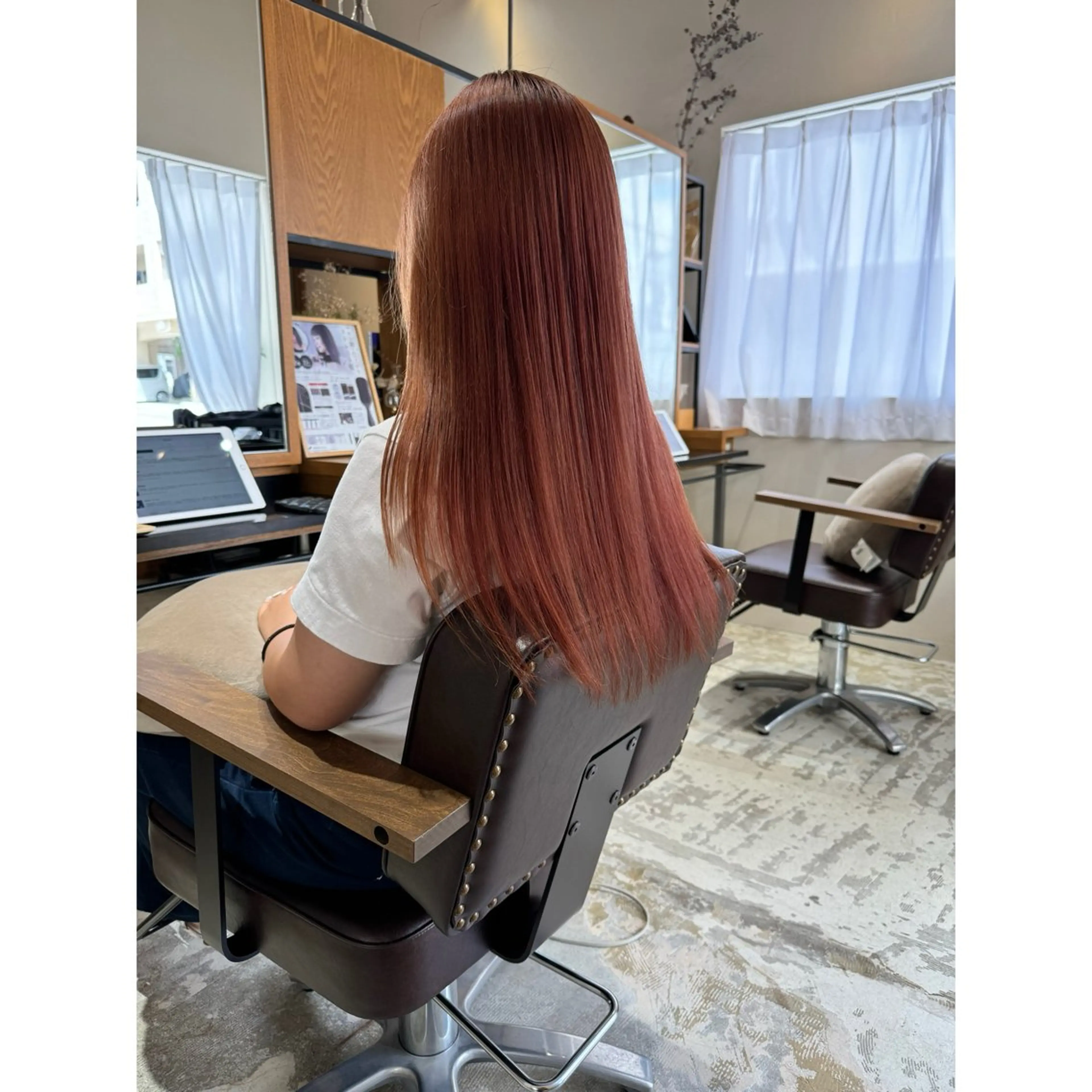 ロング カット ヘアカラー 喜友名洸季 anoneのヘアスタイル
