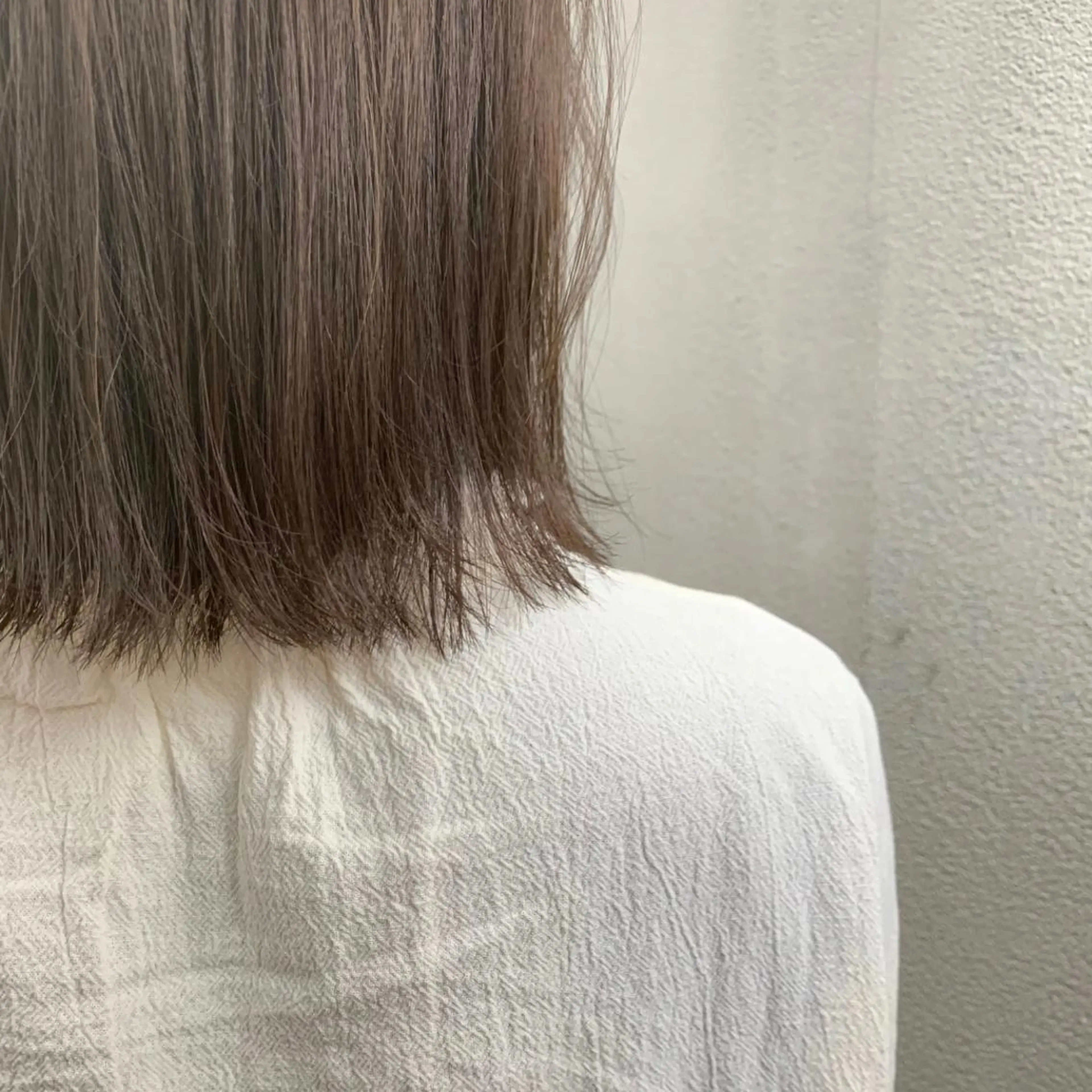 ショート カラー アッシュ ブラウンカラー マットブラウン カット ヘアカラー トリートメント お顔まわりカット🌱 emo.村松泉綺のヘアスタイル