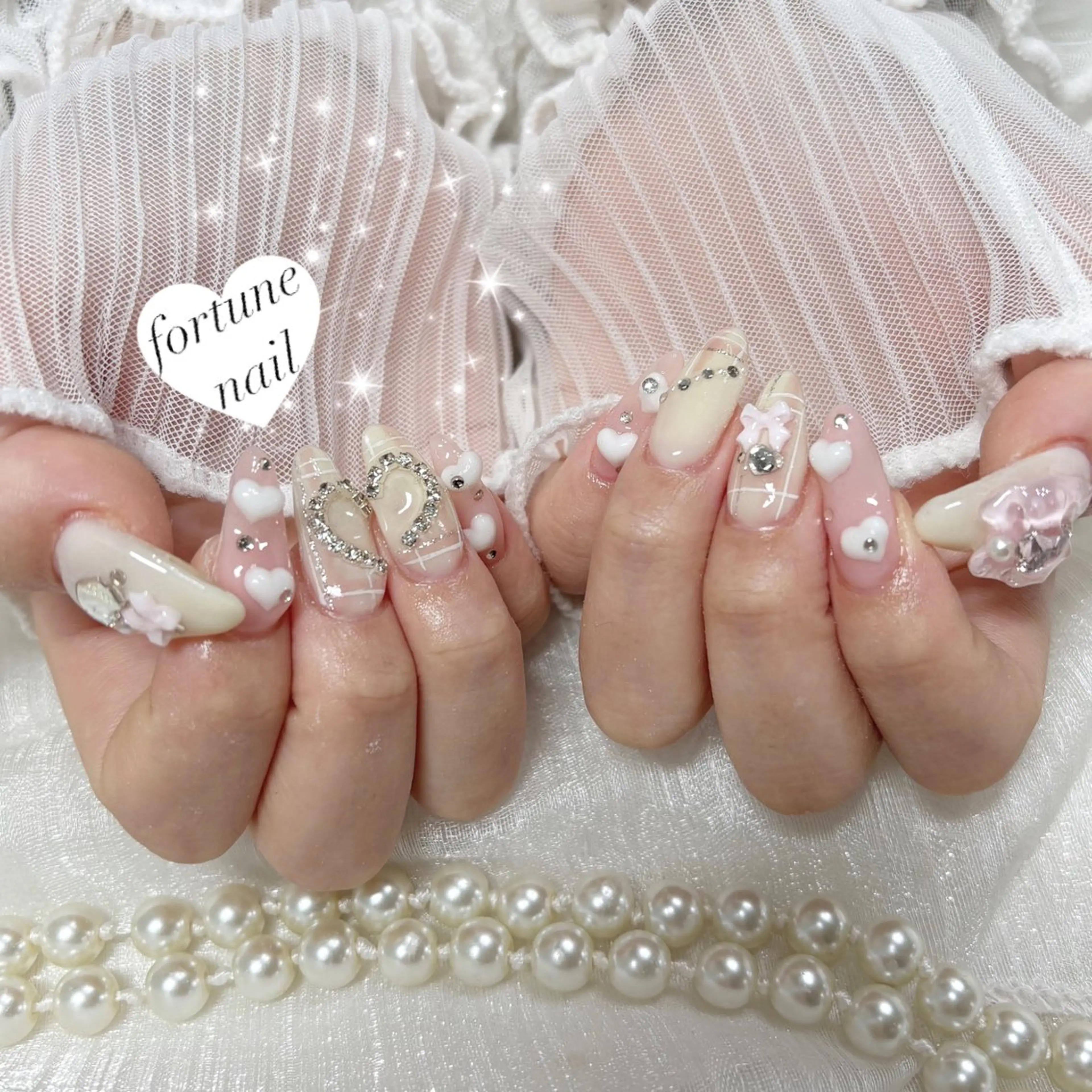 ネイル ハート リボン ハンドネイル 💎saori 💎のネイルデザイン