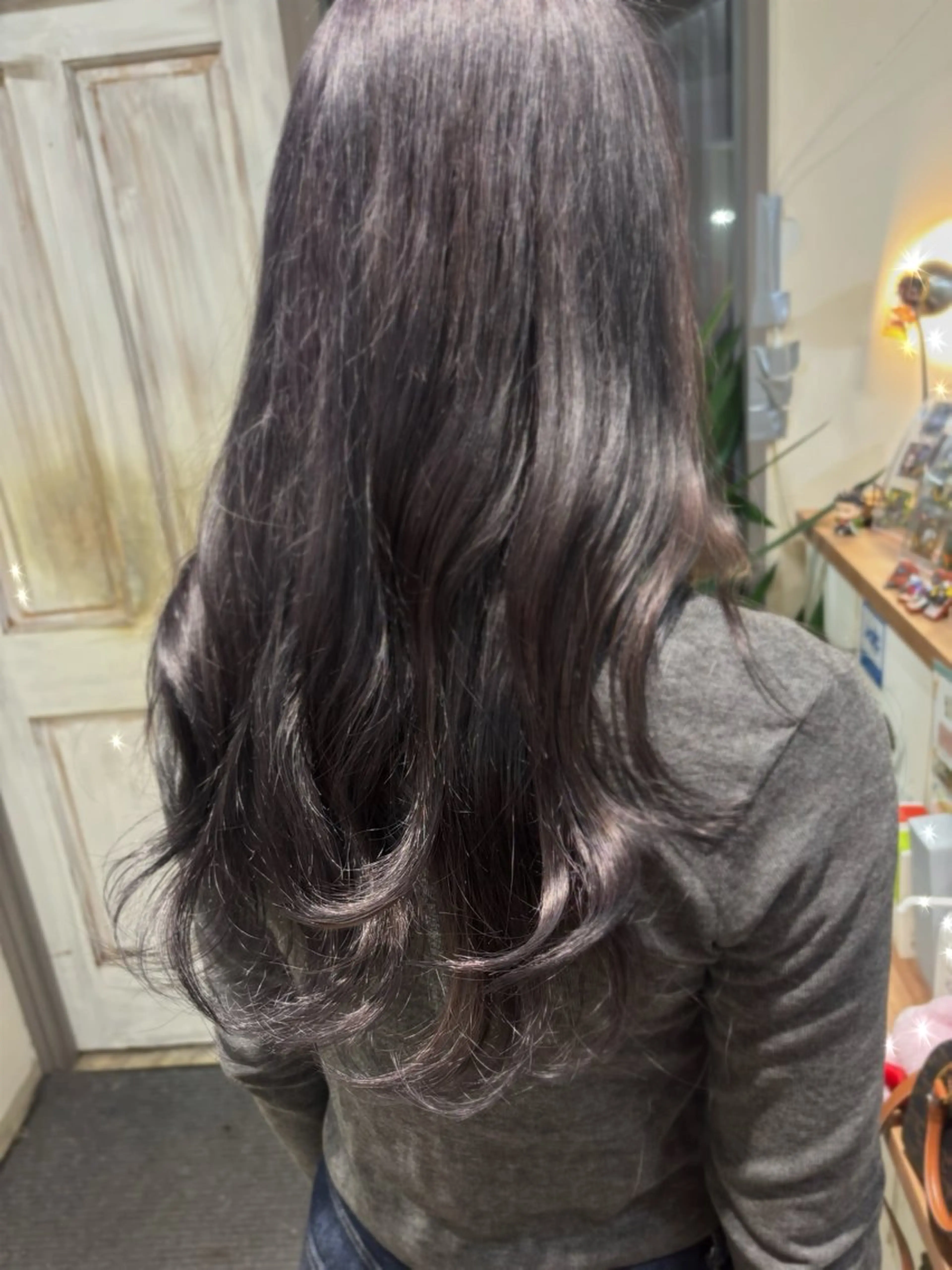 ロング カラー 高堰 朱羽のヘアスタイル