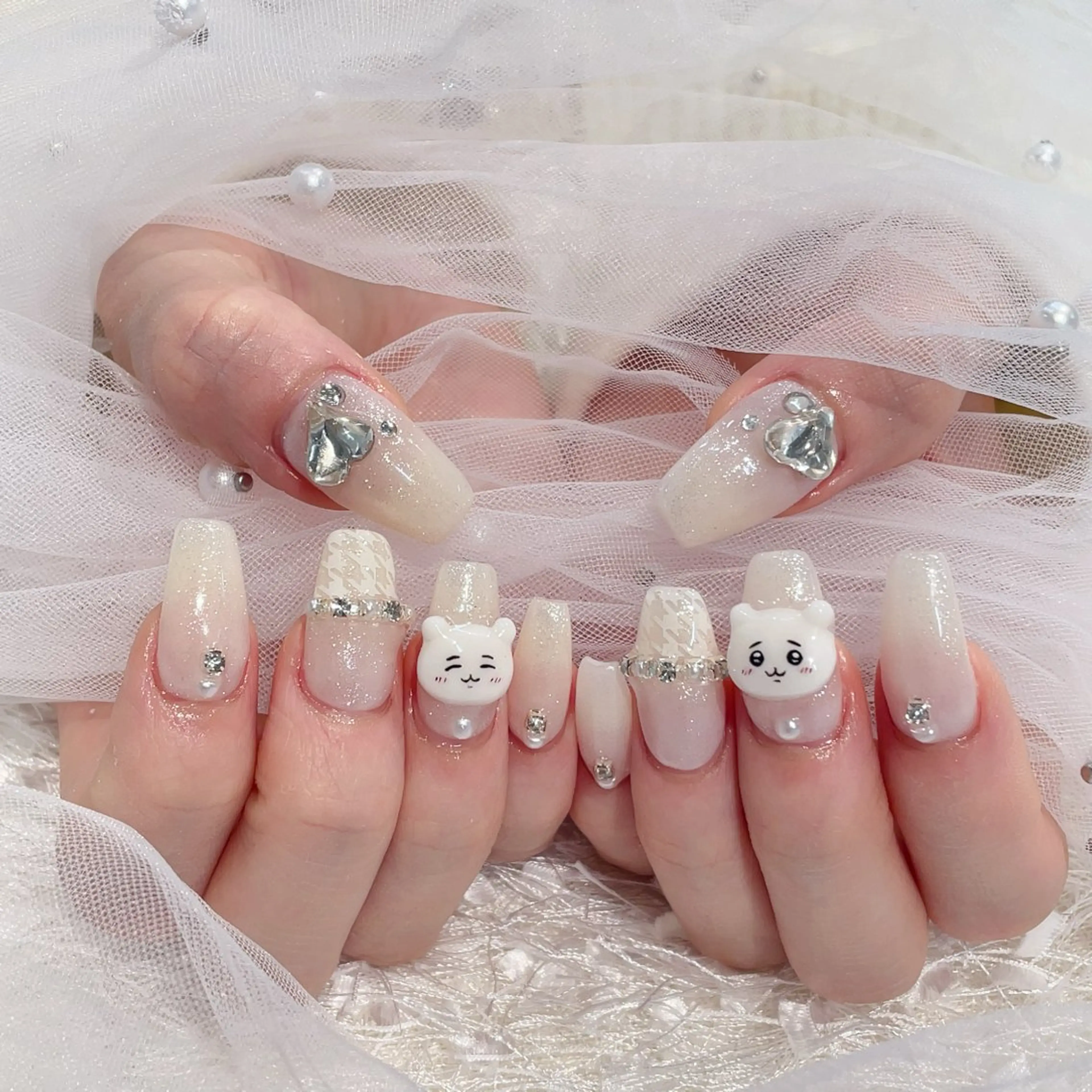 セミロング ハンドネイル cho nailのネイルデザイン