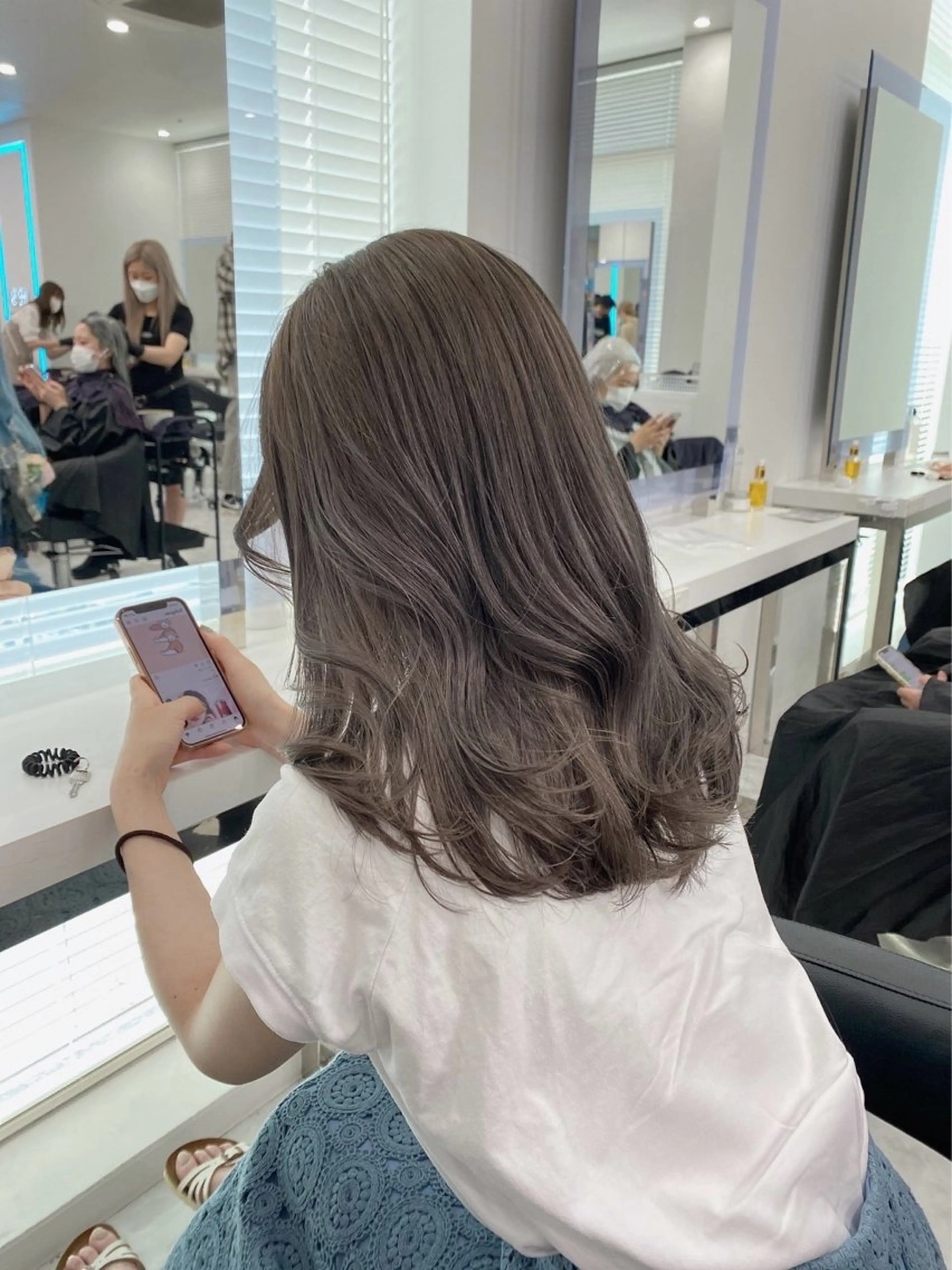 ロング カラー ヘアアレンジ トレンドモテカラー 🩷色落ちまで可愛くのヘアスタイル