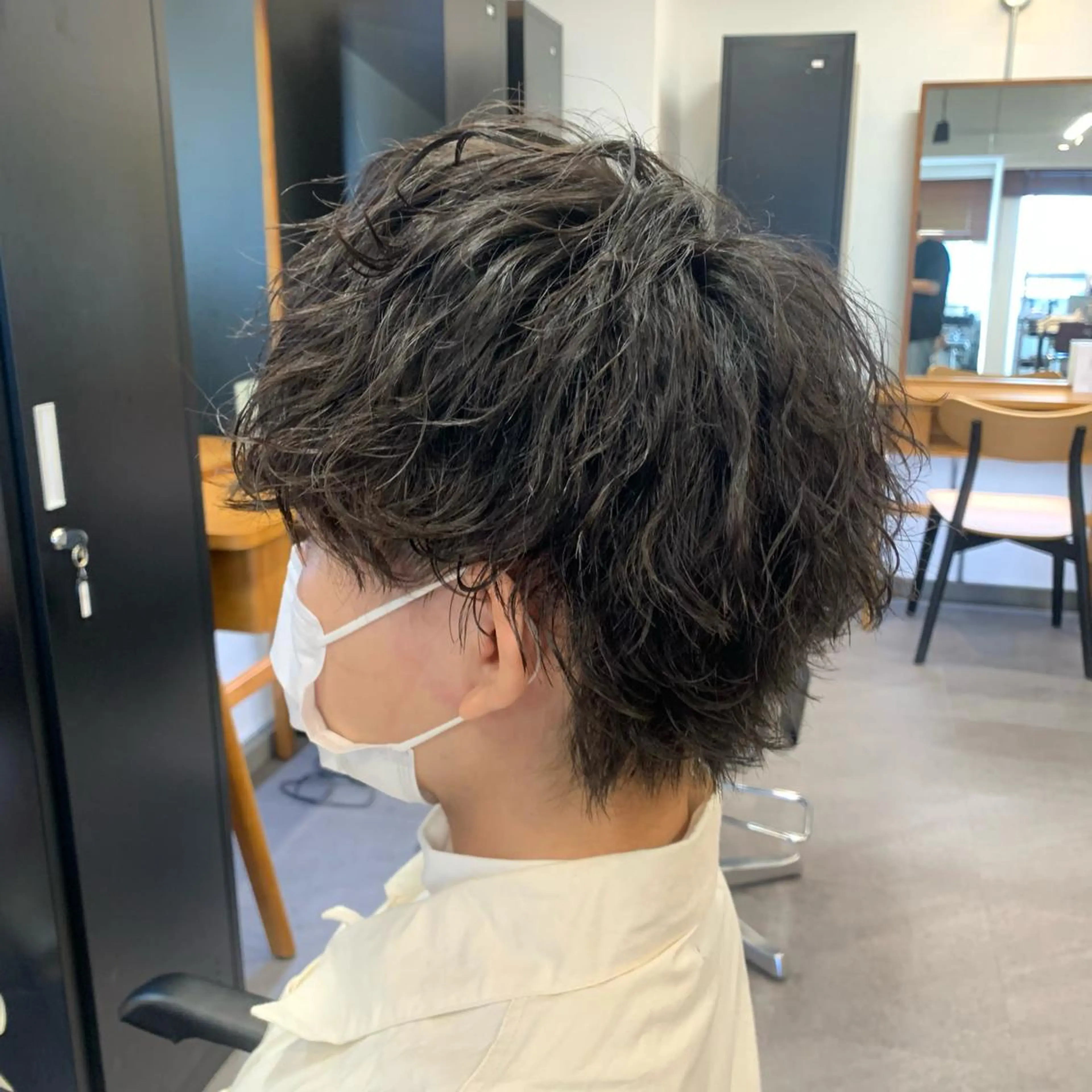 ショート パーマ メンズ メンズウルフカット ウルフカット カット パーマ メンズ特化美容師/ 藤戸 椋のヘアスタイル