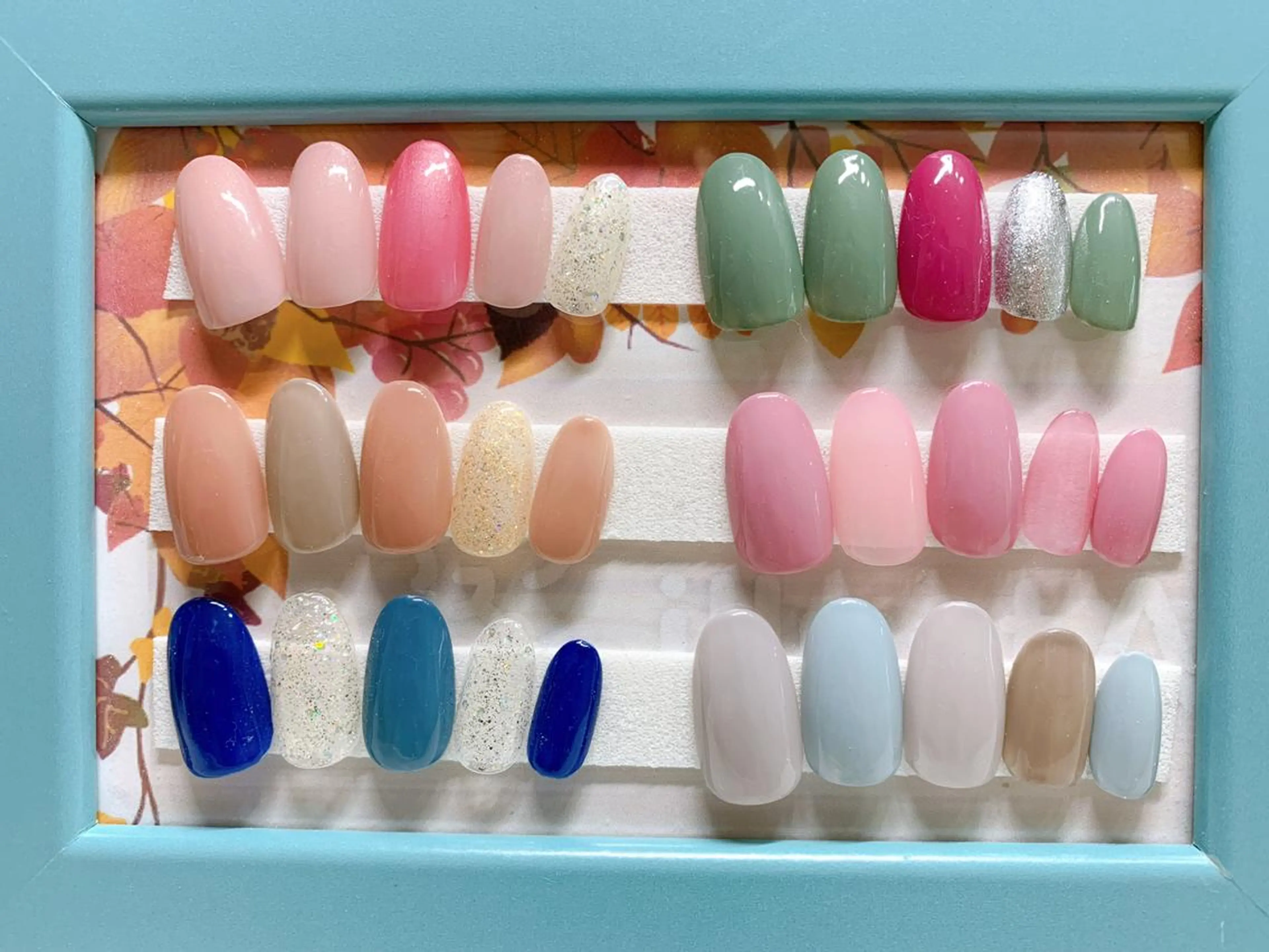 ネイル Silky_nail Sの眉毛・アイブロウイメージ