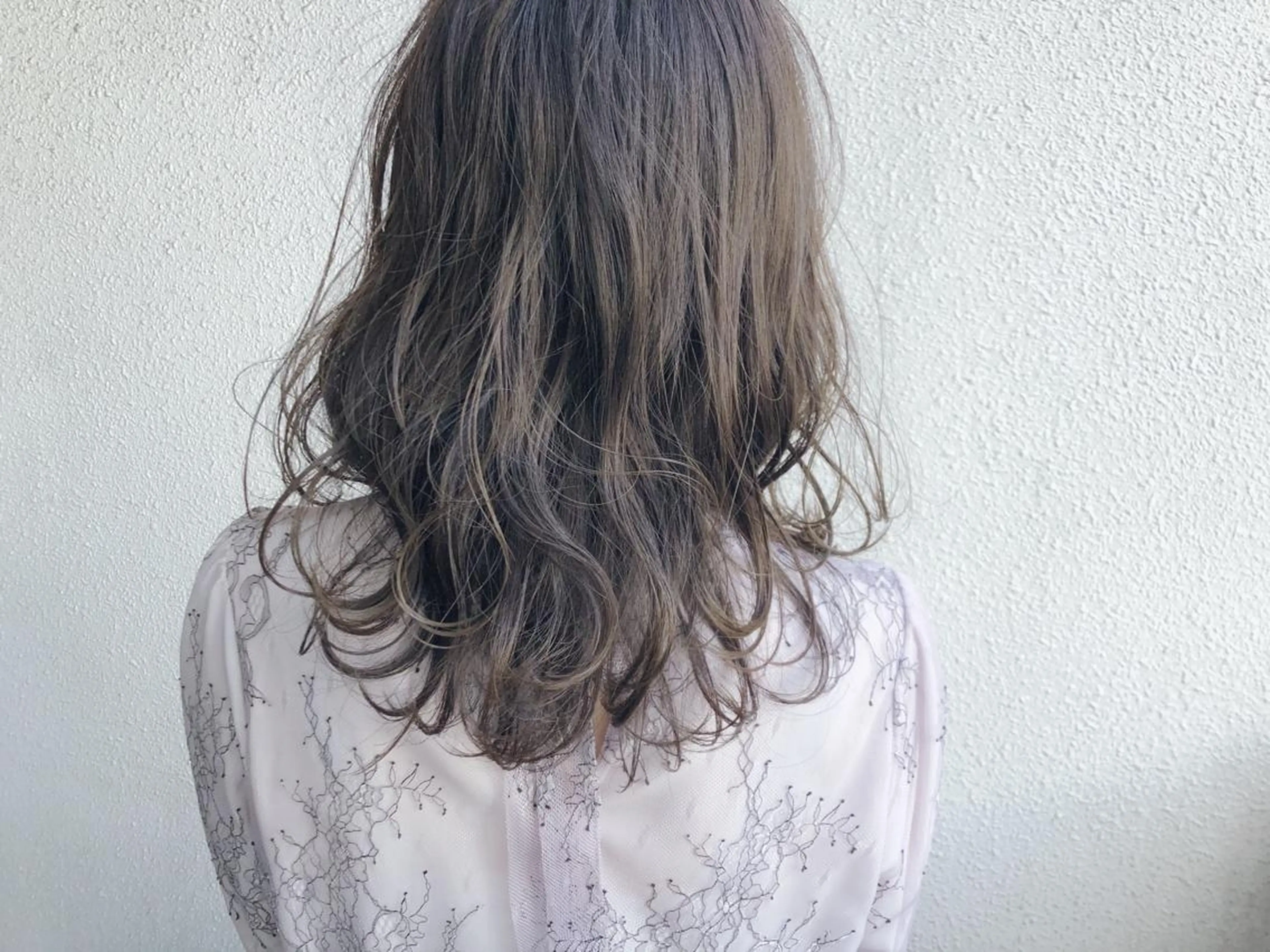 ロング カラー 356所属・木山 ゆかりのヘアスタイル