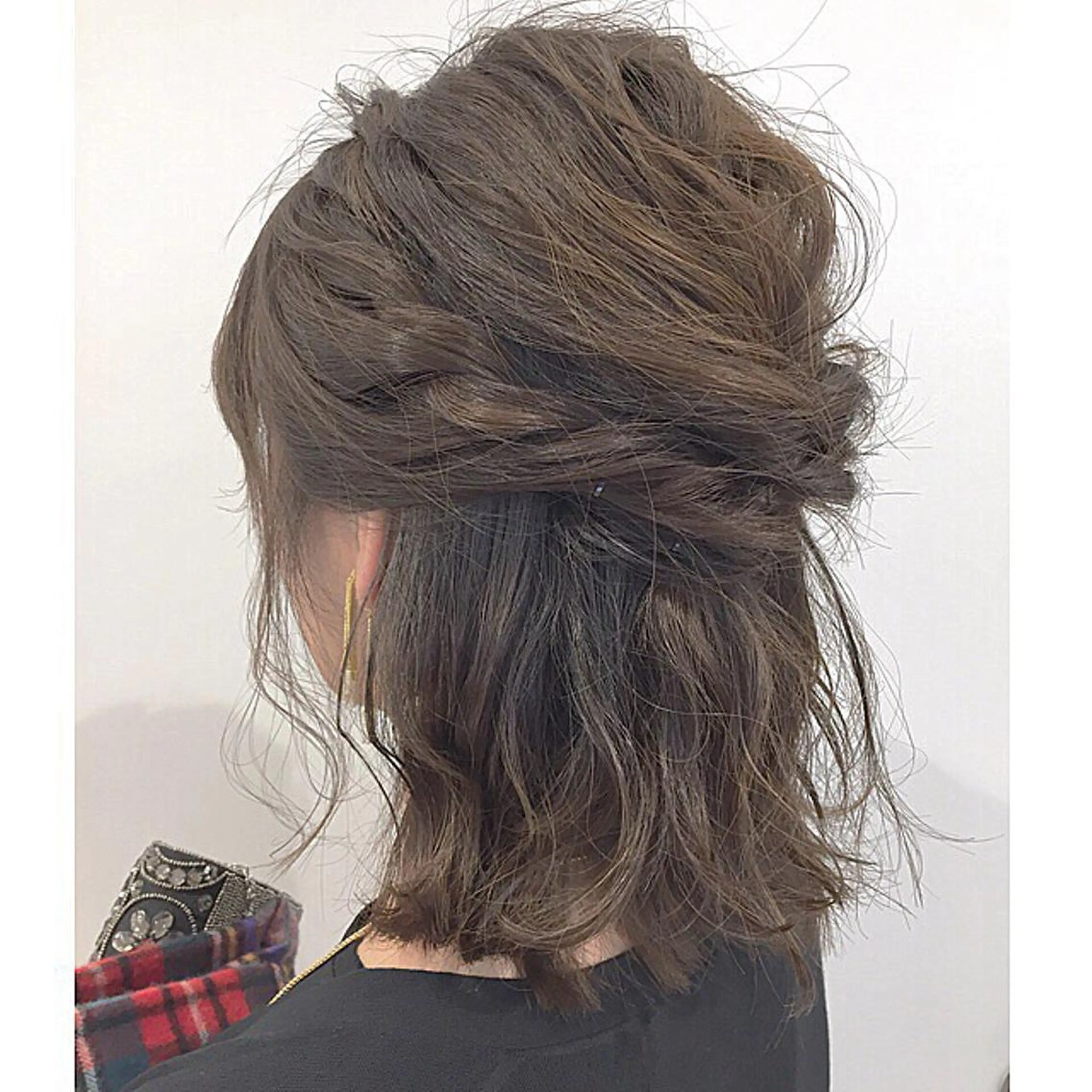ヘアアレンジ ハーフアップ ヘアセット 透明感♡︎♡︎ 佐々木早苗のヘアスタイル