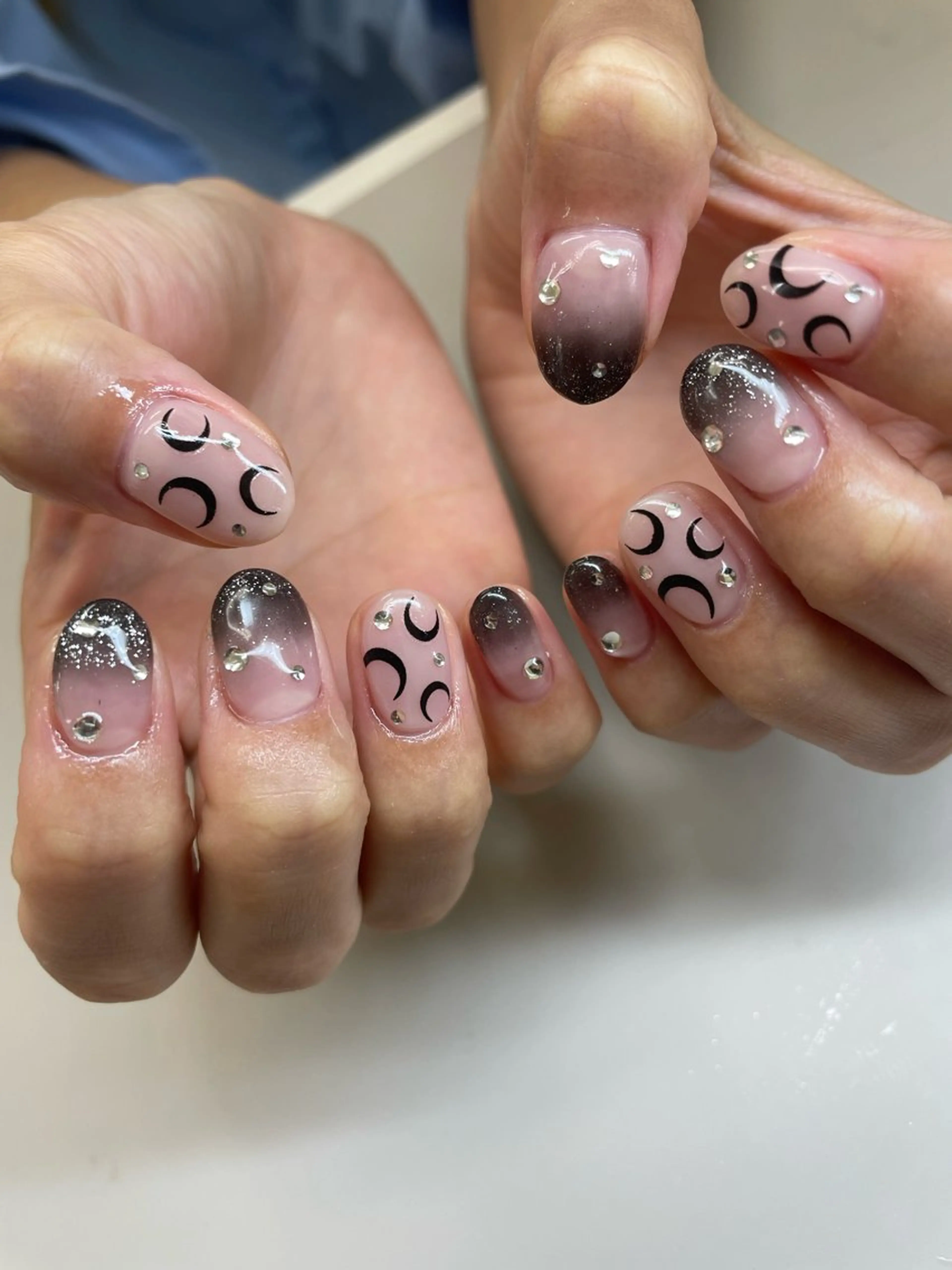 ネイル ハンドネイル MiMi NAIL TOKYO所属・Hisaka Mikiのネイルデザイン