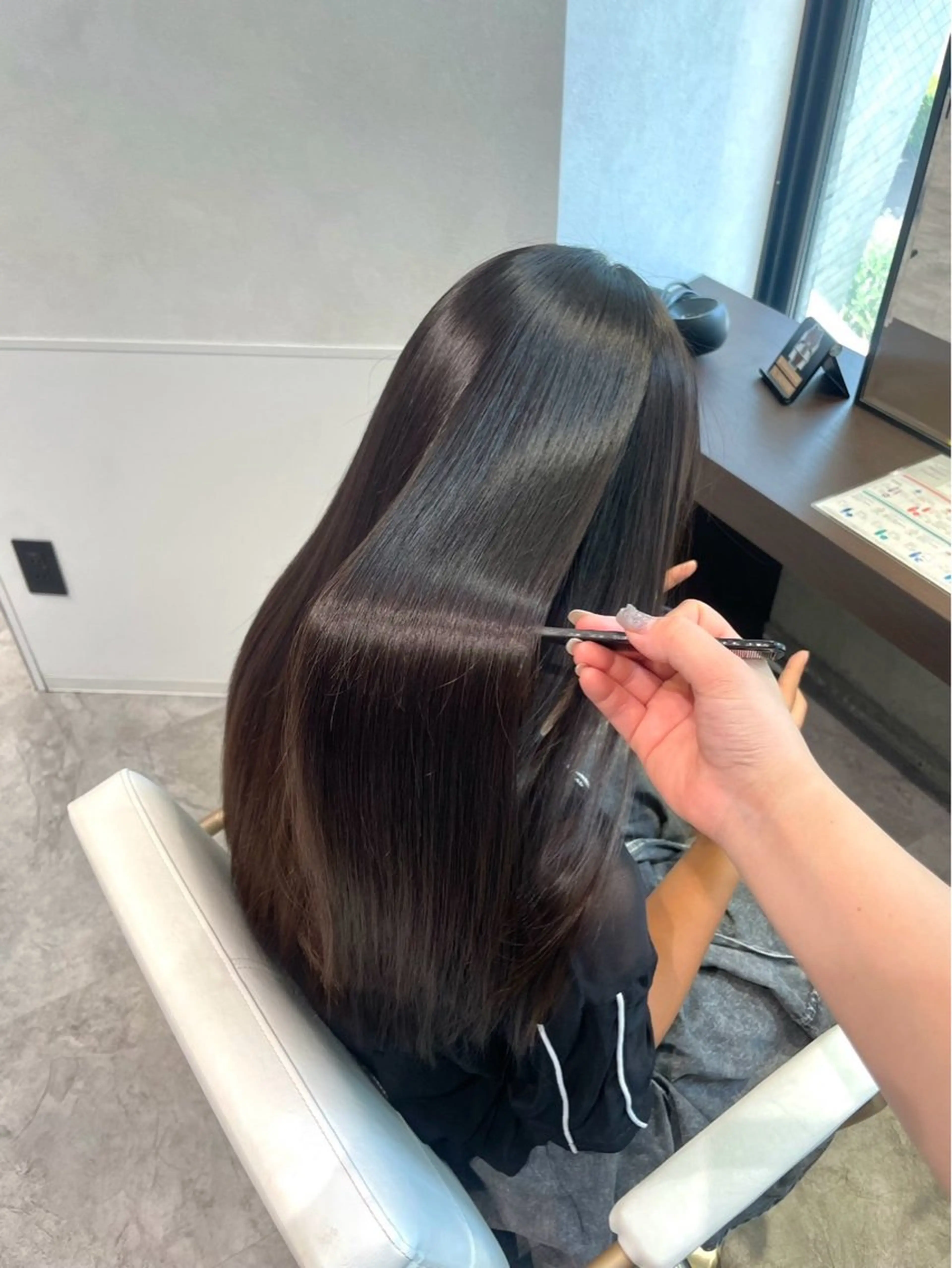 ロング パーマ 松原 歩のヘアスタイル