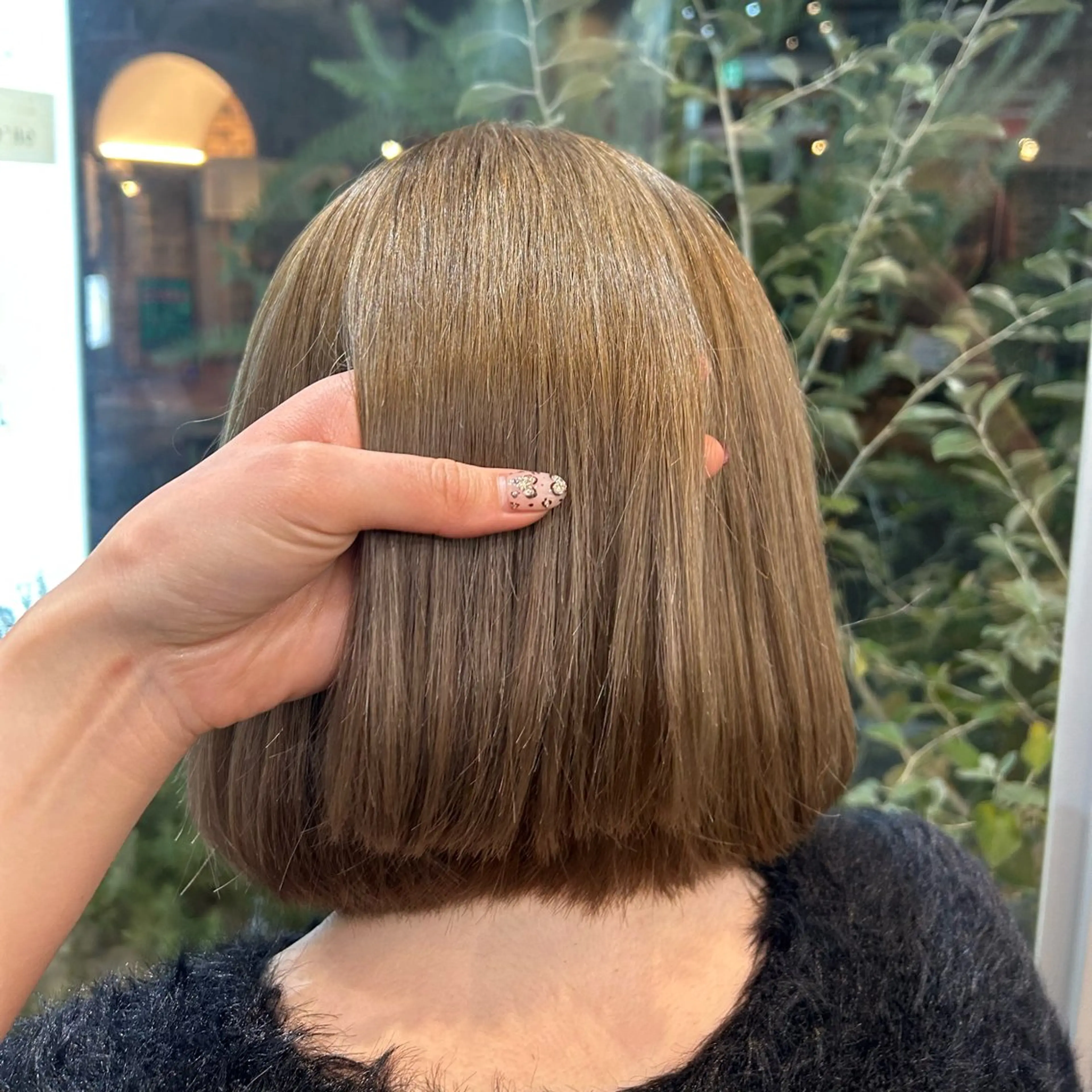 カラー ベージュカラー ミルクティーベージュ knot by belle所属・明津 桜空のヘアスタイル