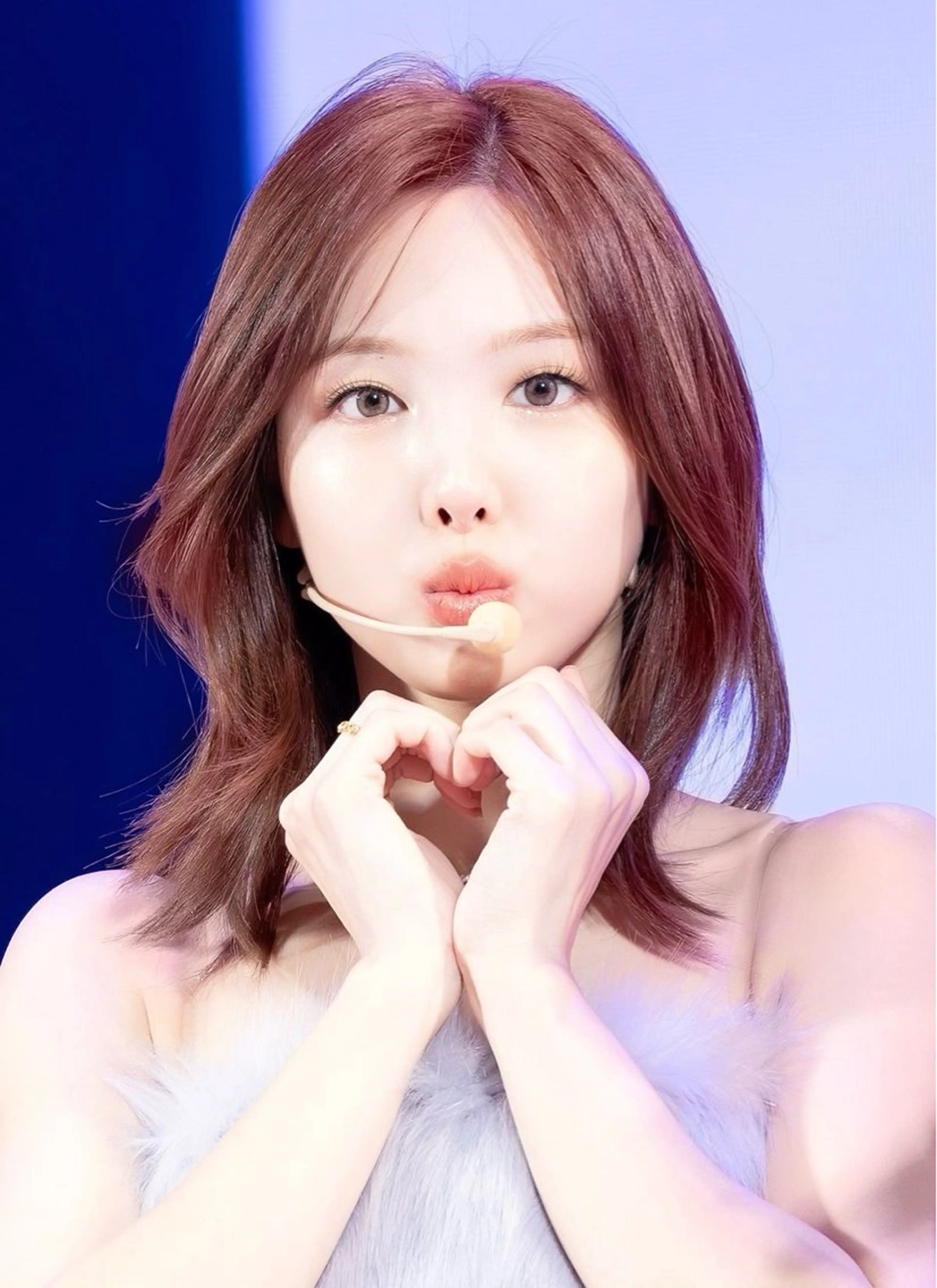 ミディアム カット ショート/レイヤー カット/ミサキ💐のヘアスタイル