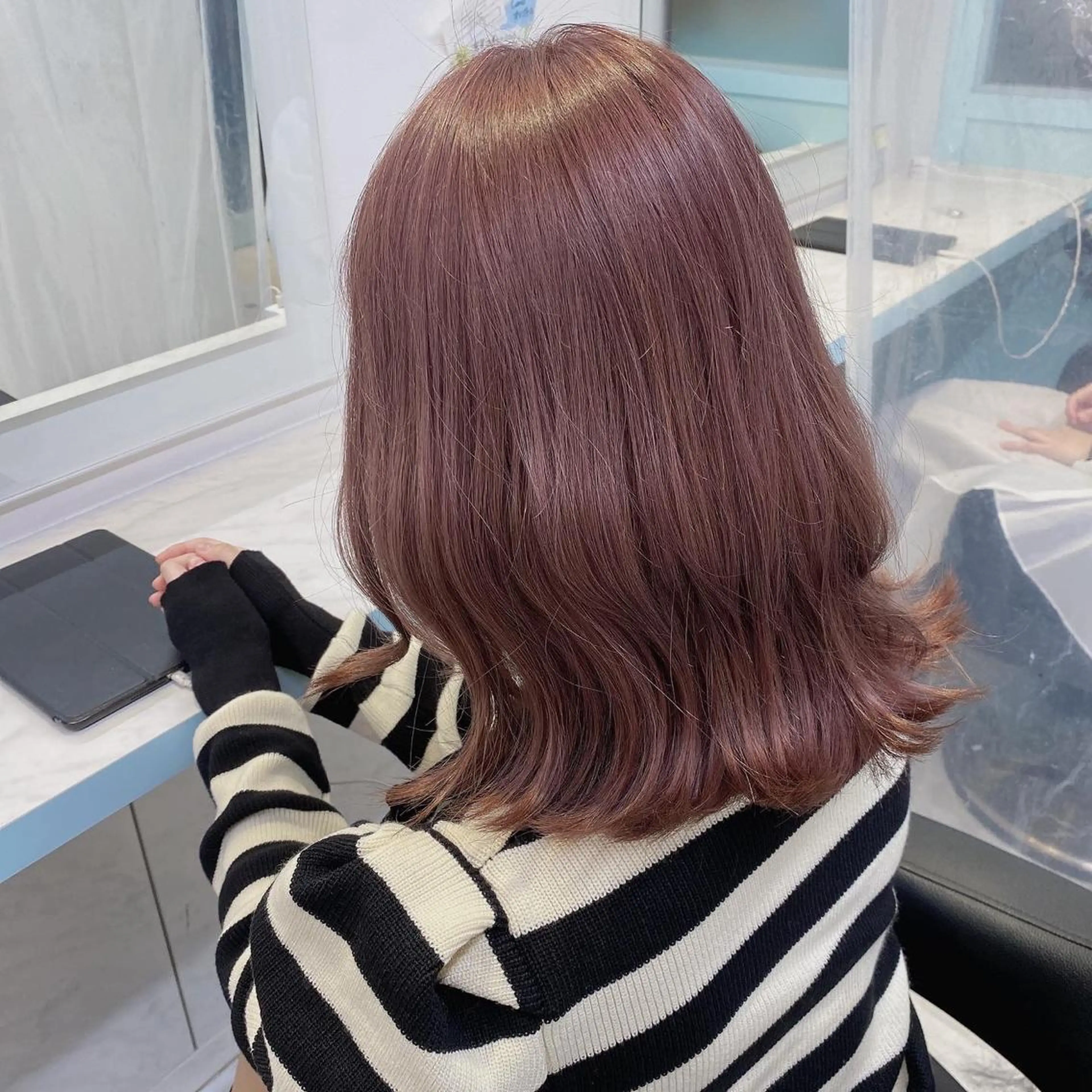 ミディアム カラー ヘアカラー トリートメント ヘッドスパ ヘアセット 🥞ベージュ系カラー 【すずきりほ】🥞のヘアスタイル