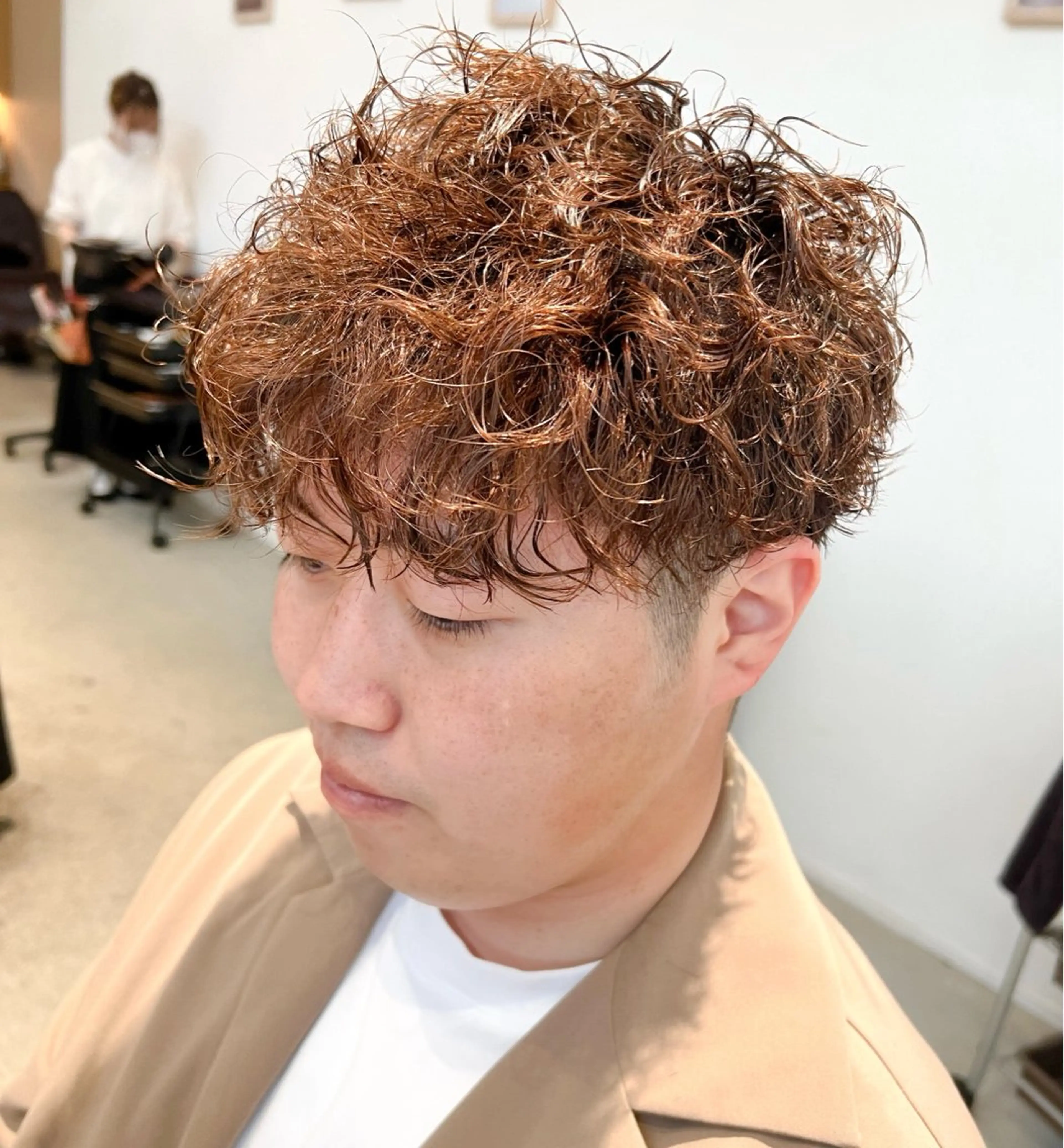 ショート カラー パーマ メンズ マッシュ メンズパーマ ツイストスパイラルパーマ スパイラルパーマ カット ヘアカラー トリートメント 服部 雄輝のヘアスタイル