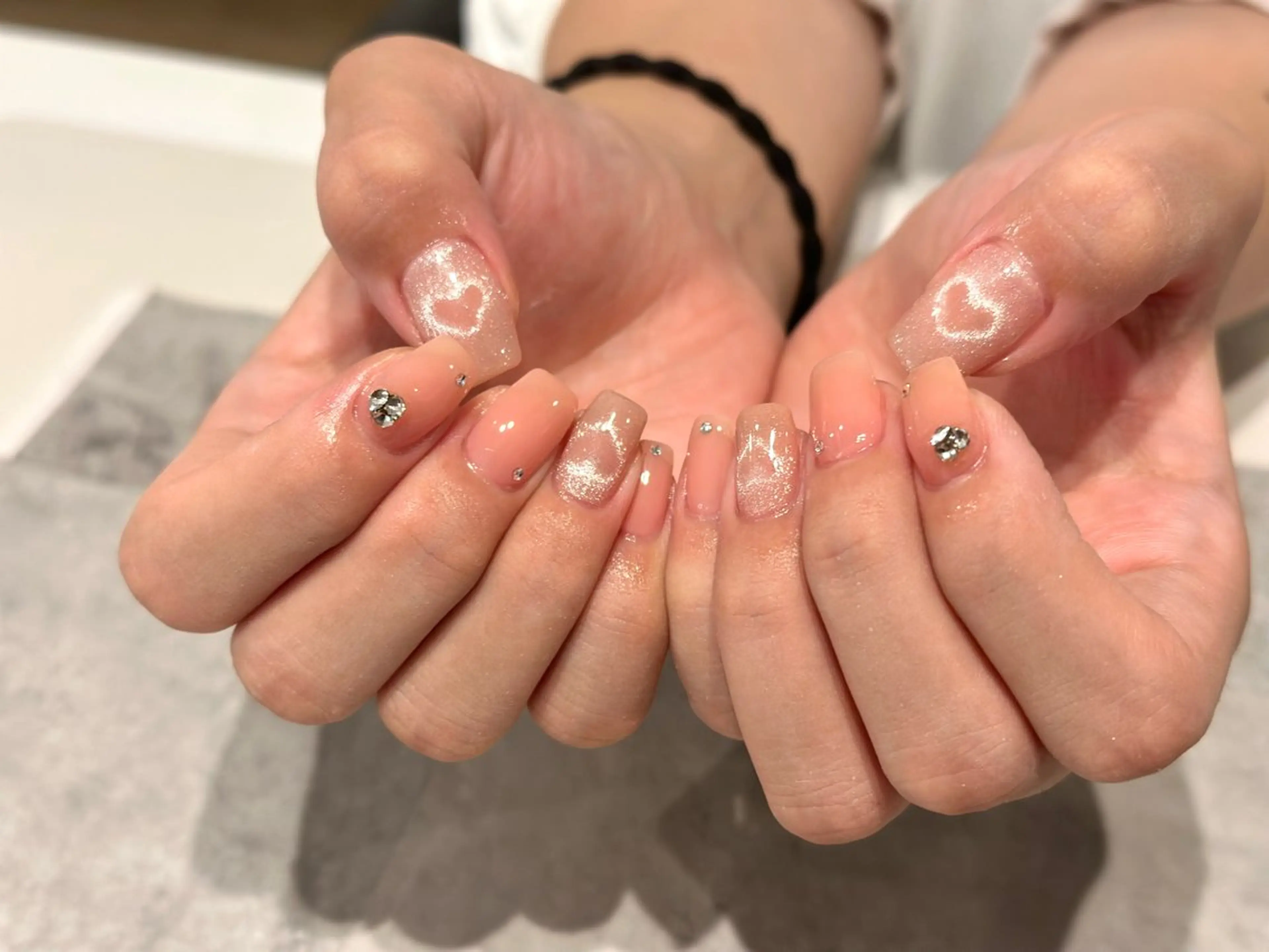 ネイル ハート 持ち込み ikoi🫧 Kotomiのネイルデザイン