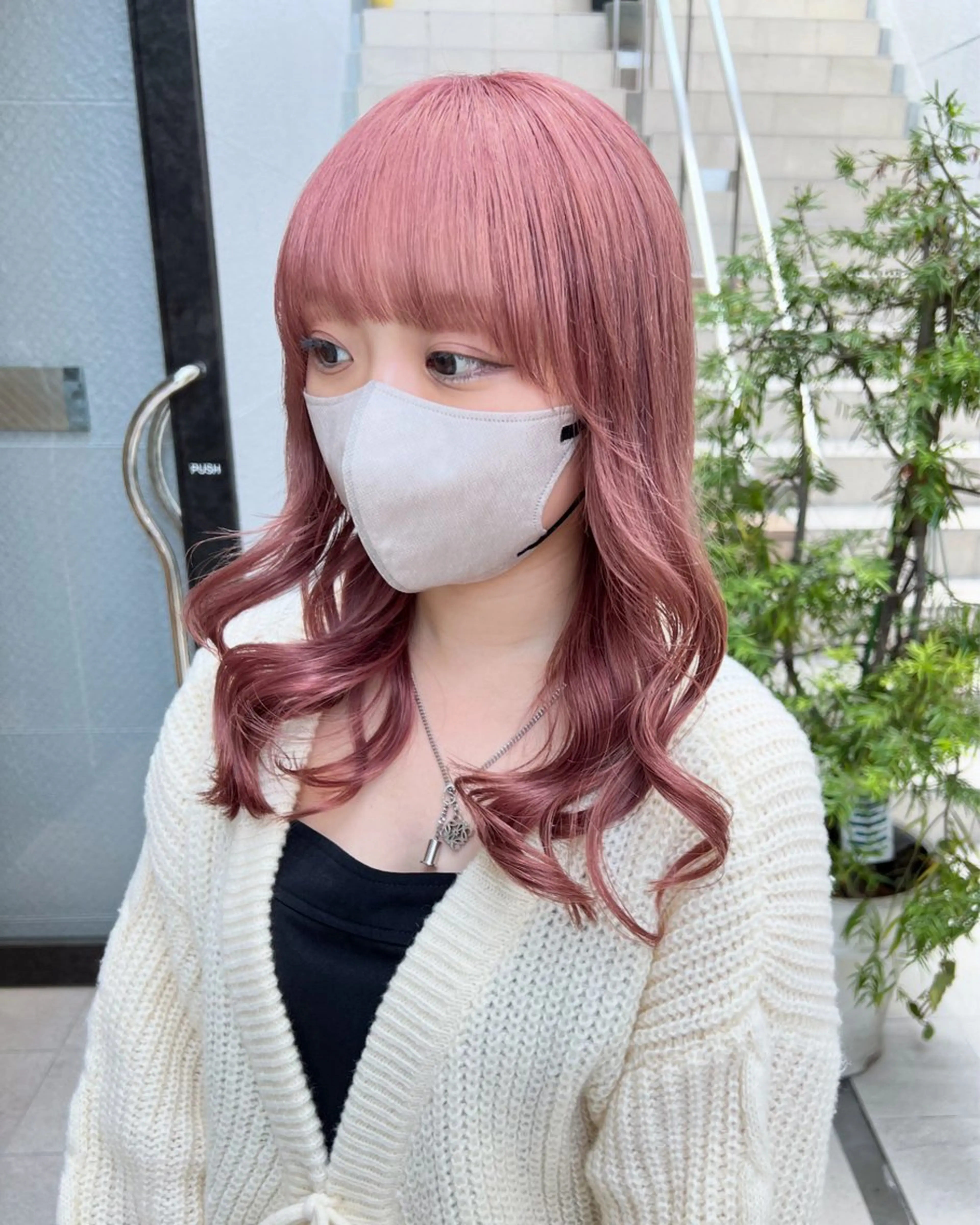 ミディアム カラー ピンクカラー レイヤーカット/韓国 艶カラー🪄REN.のヘアスタイル