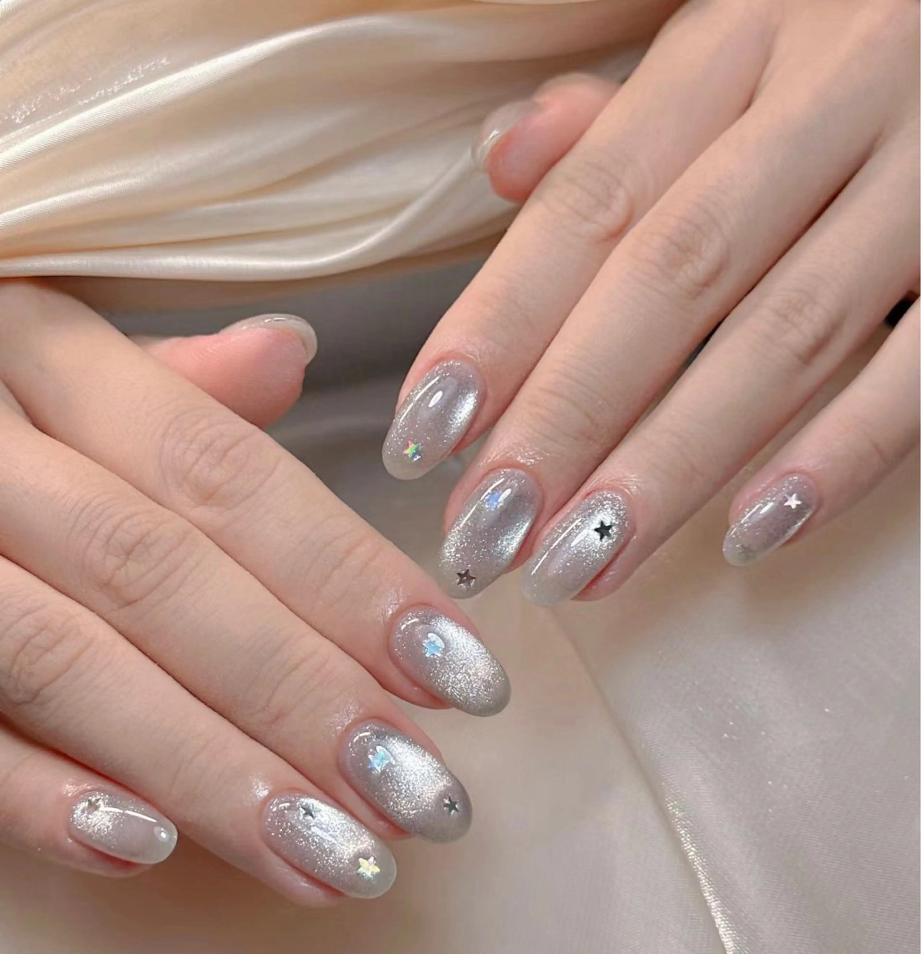 ネイル Cutil Nailsalon所属・Cutil. Nail🌈のネイルデザイン