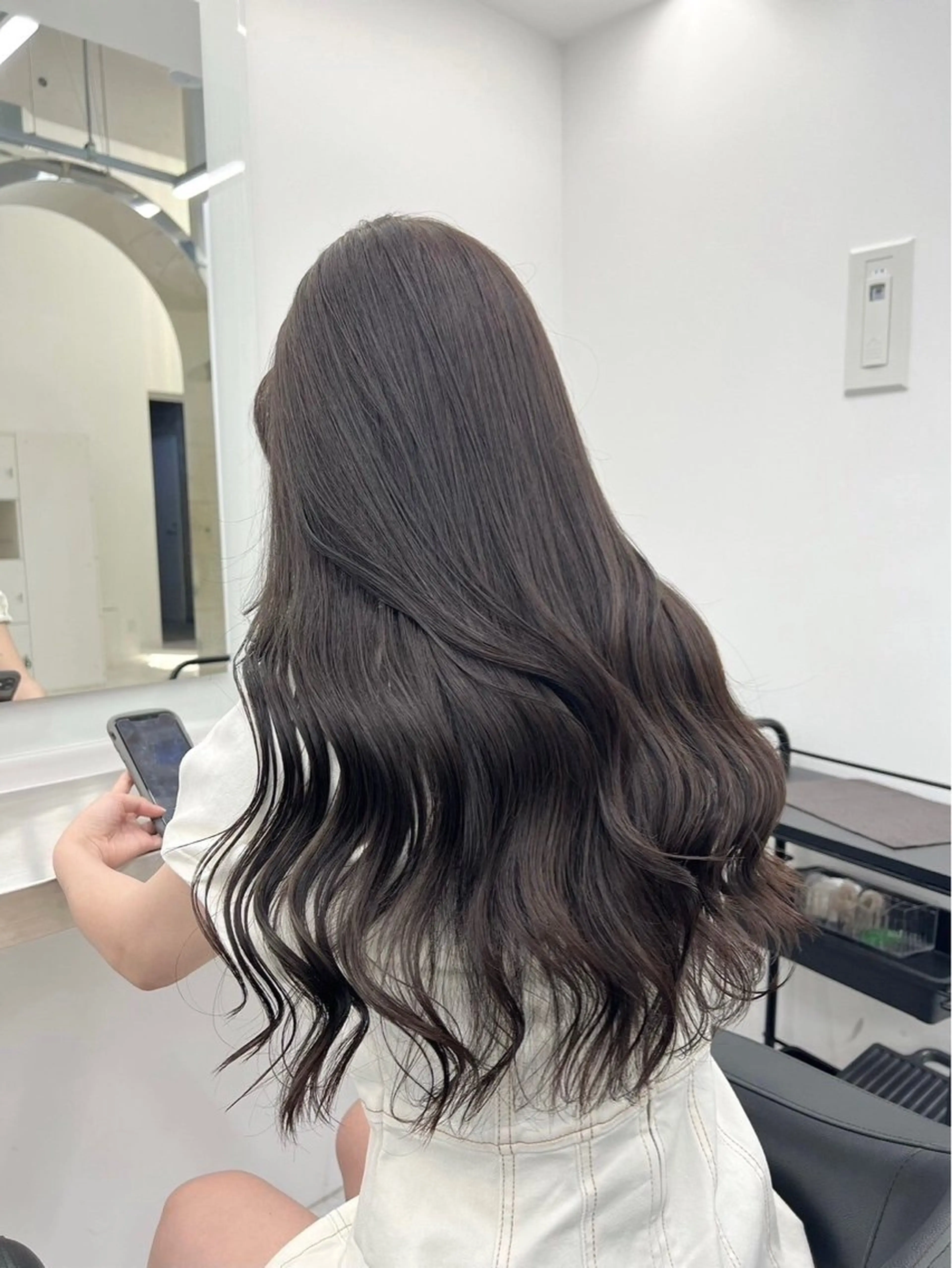 ロング カラー 🇰🇷韓国っぽ 透明感🇰🇷胡海のヘアスタイル