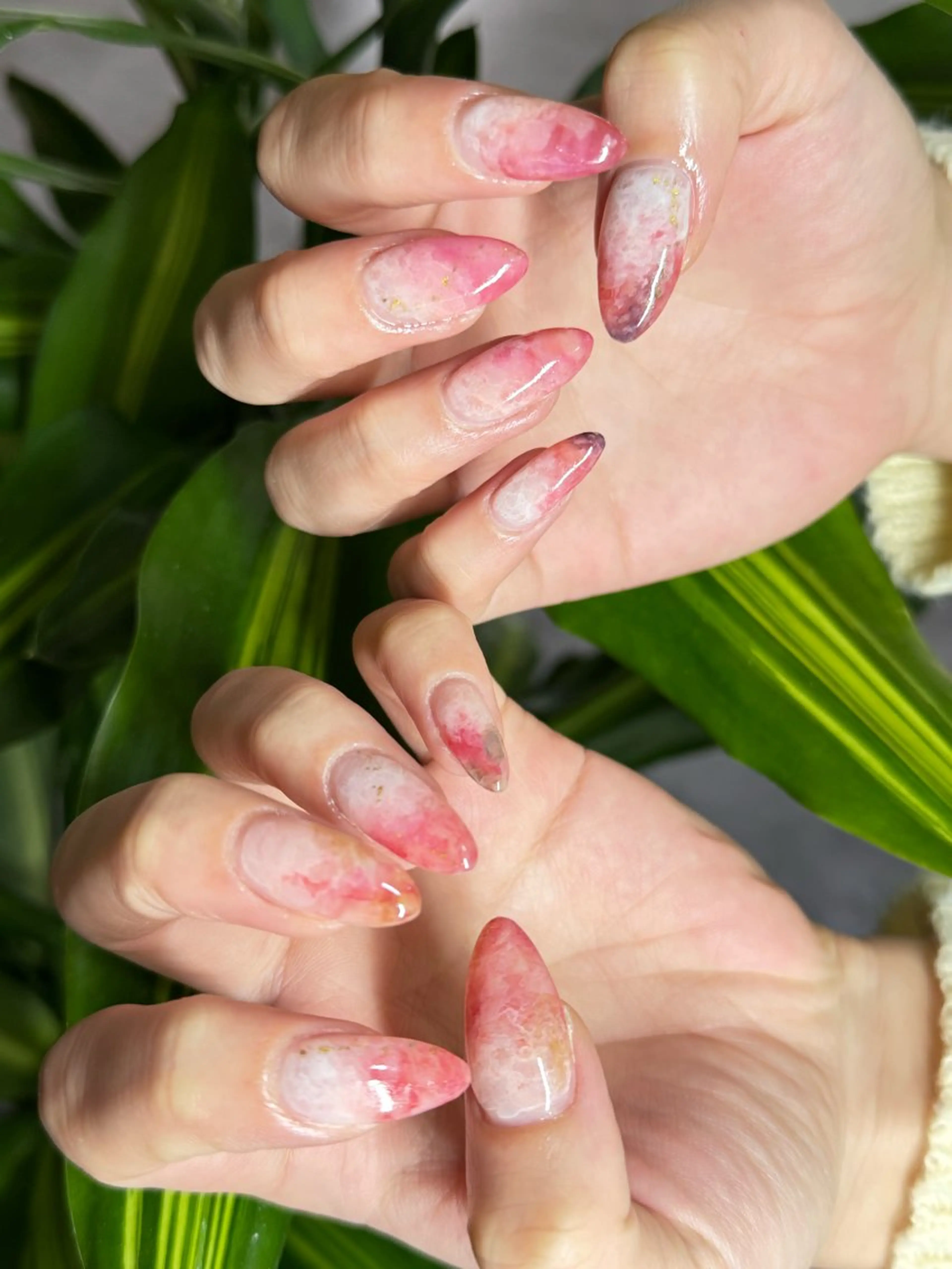 ネイル ハンドネイル フットネイル ハンドケア Gluck-Total beauty Salon-所属・Gluck. masamiのネイルデザイン