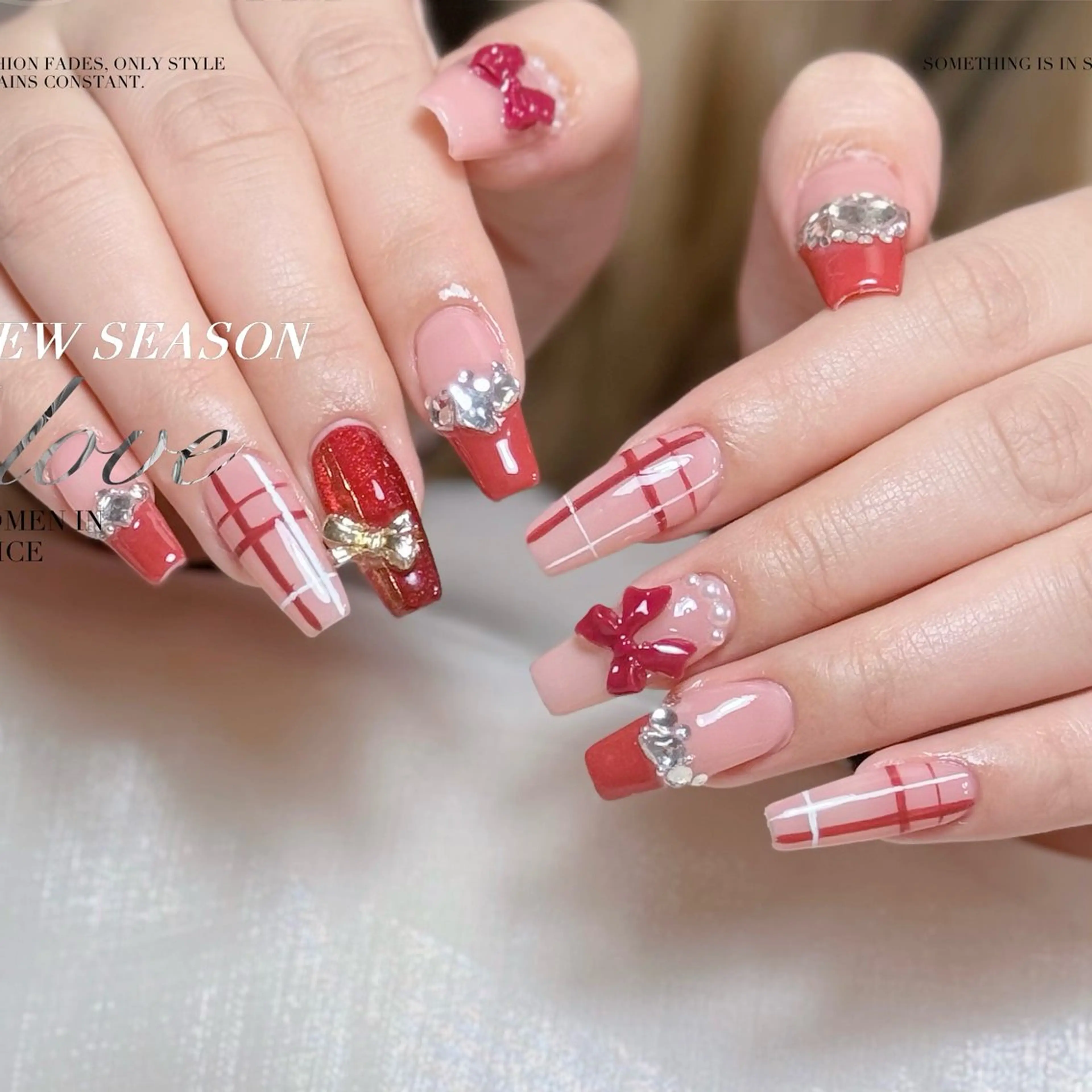 ネイル ハンドネイル エクラNailサロン ミオのネイルデザイン