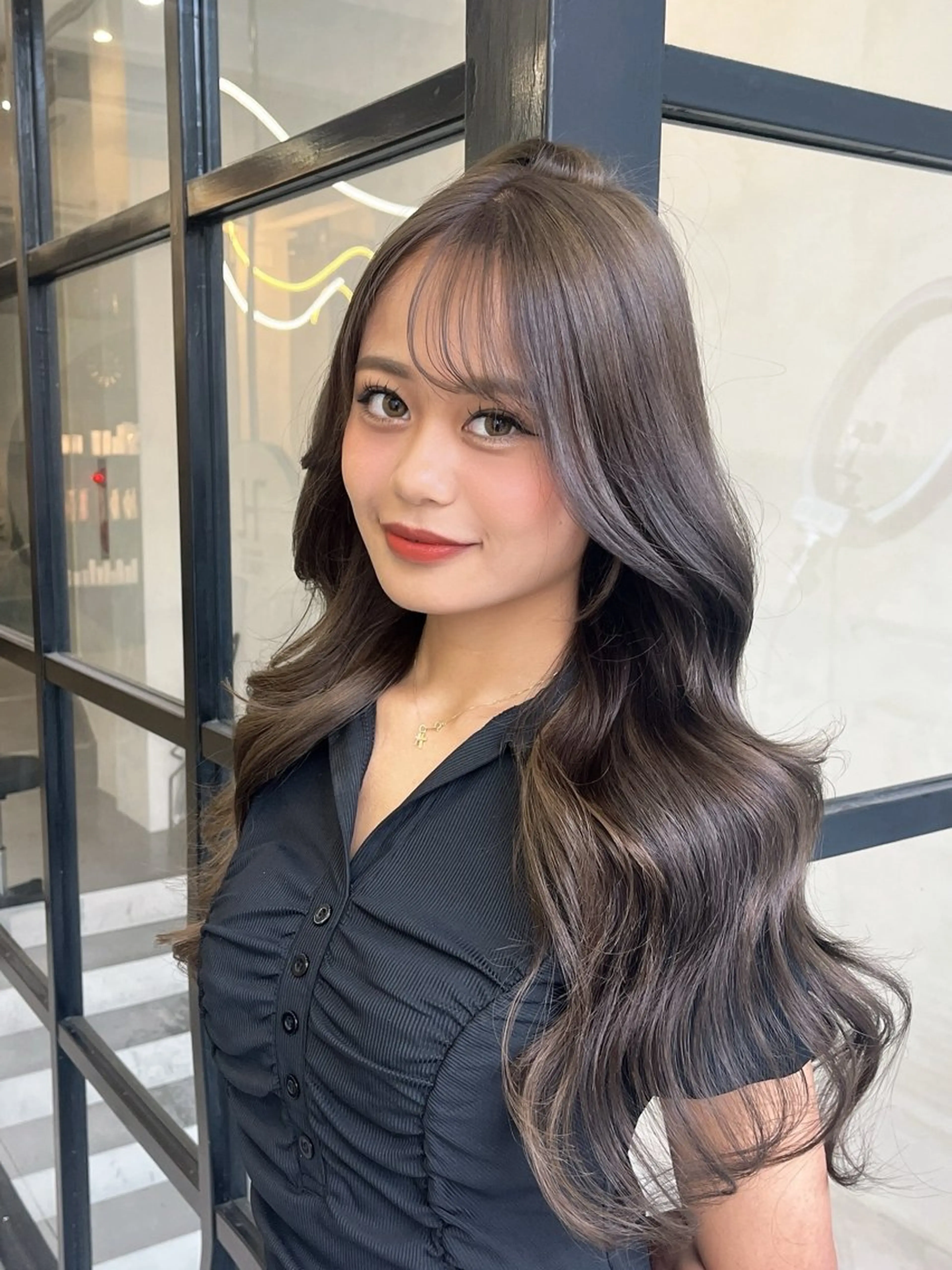 ロング カラー グレージュ ヘアカラー maisonHALU 古吉かやのヘアスタイル