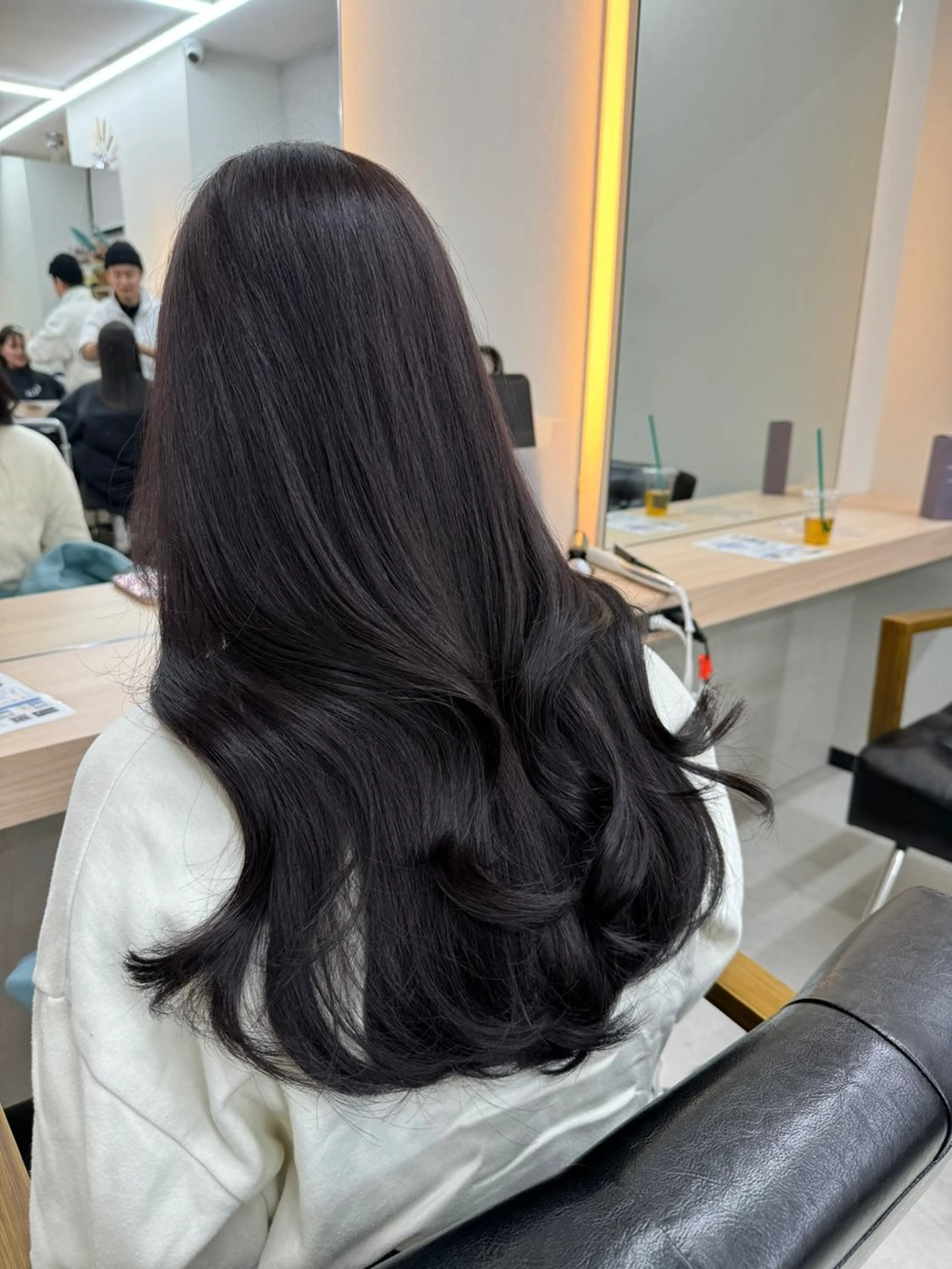 ロング カラー ブリーチ 透明感カラー ブリーチなしカラー 韓国風ヘア カット ヘアカラー トリートメント sayaka /韓国/艶髪のヘアスタイル