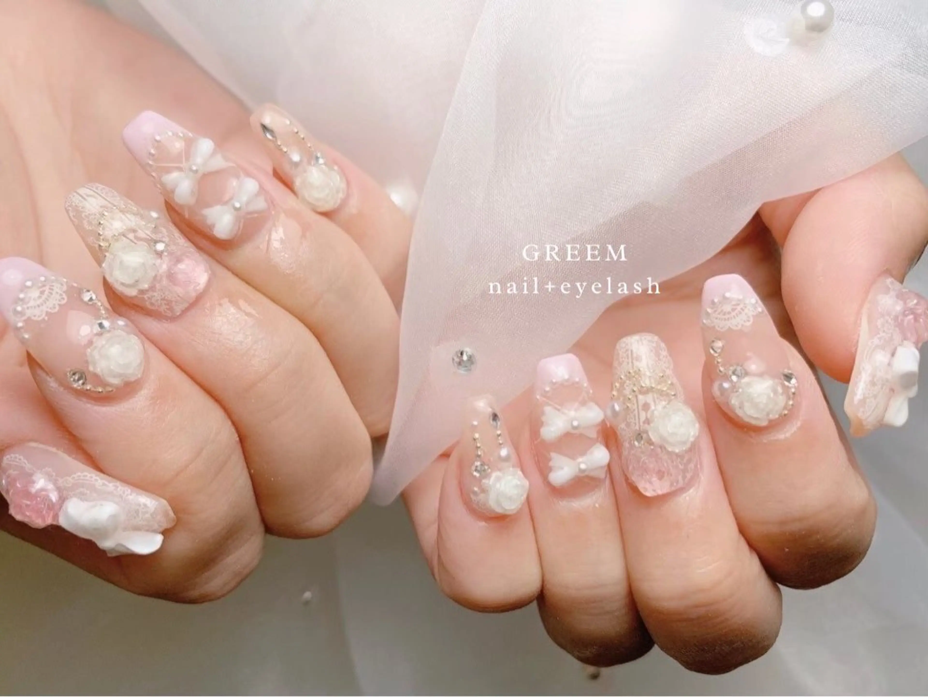 ネイル ガーリー レース ハンドネイル GREEM グリームのネイルデザイン