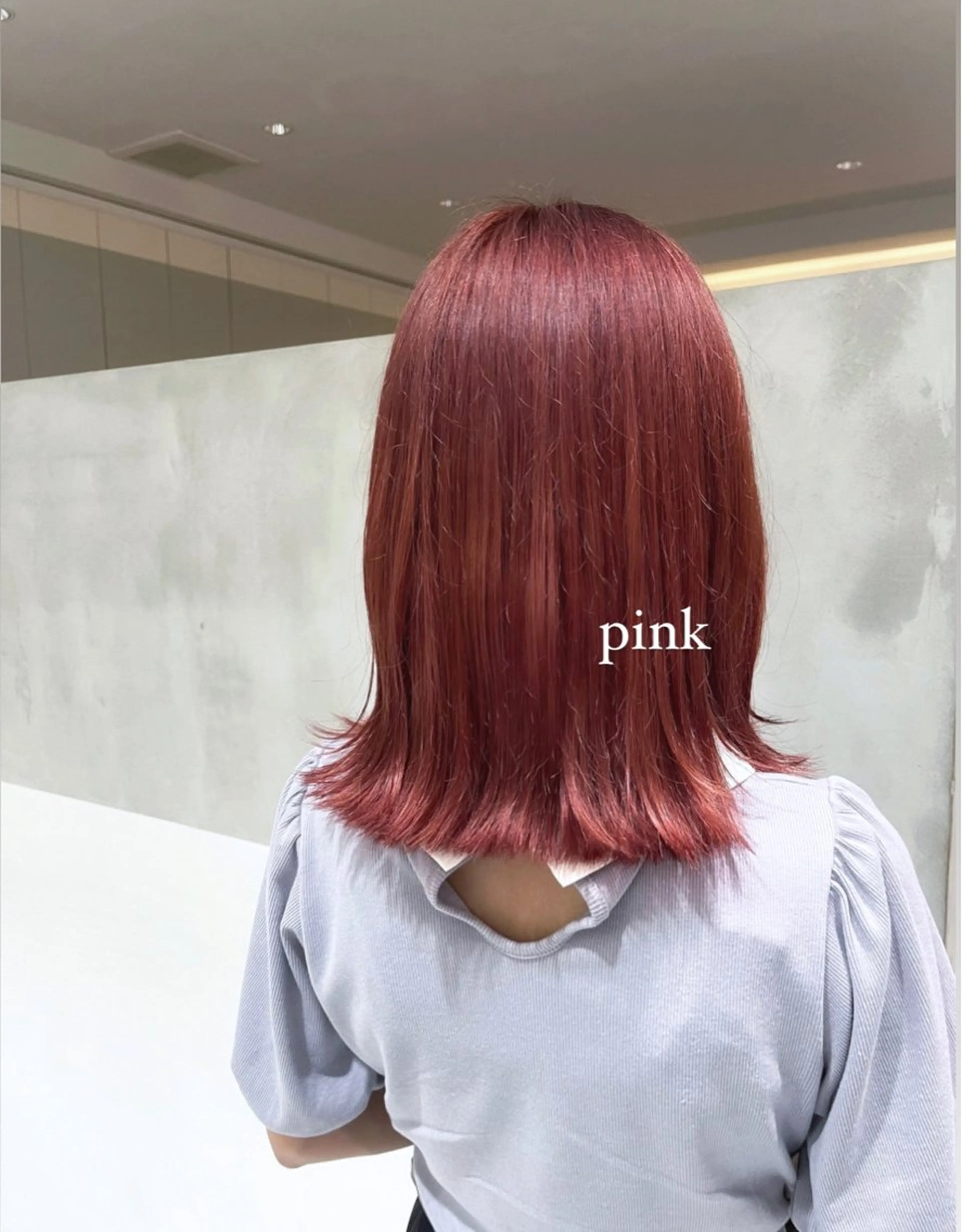 ミディアム カラー ブリーチ ピンクカラー ショートカット/ yuiのヘアスタイル