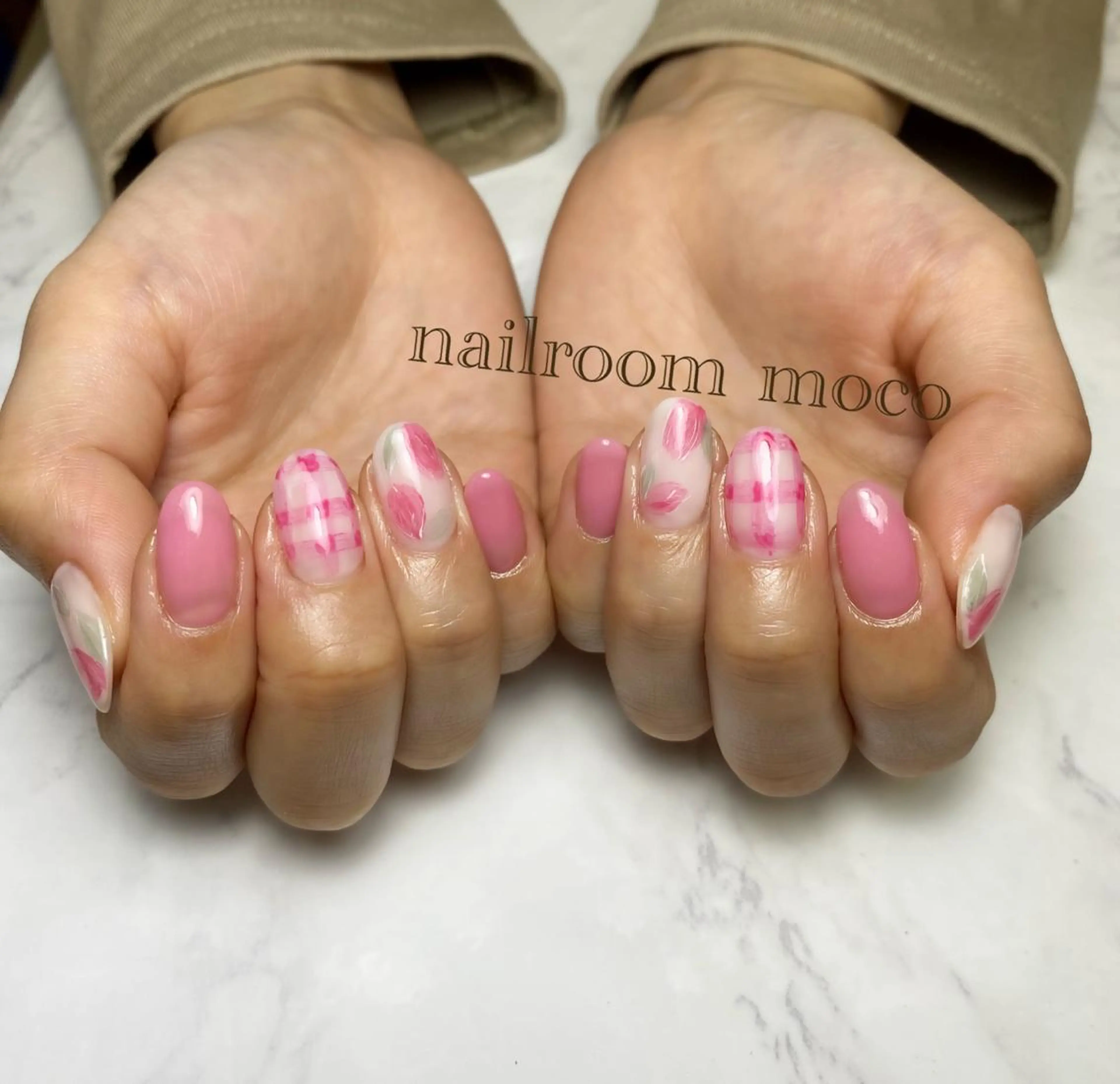 ネイル nailroom mocoのネイルデザイン